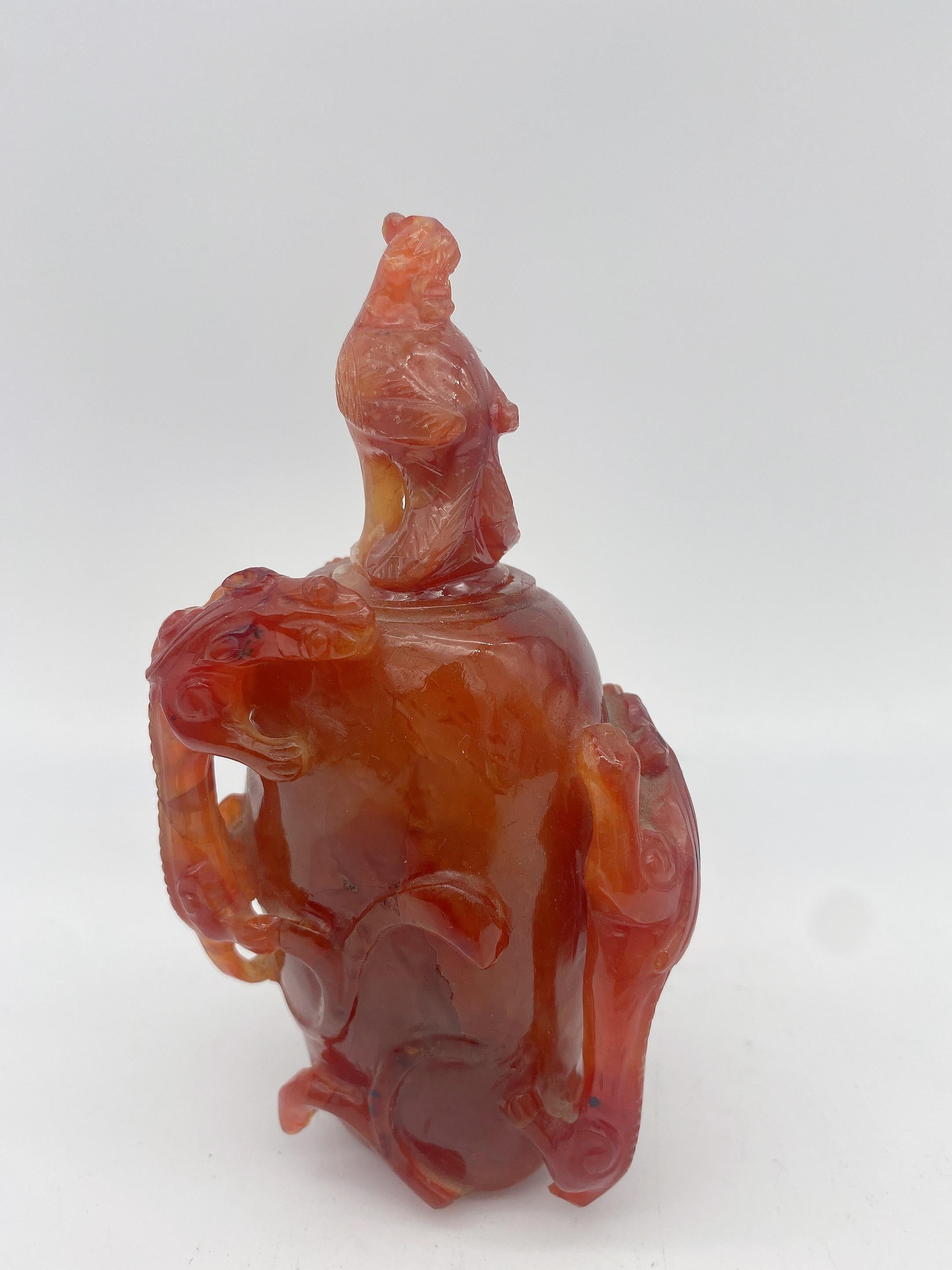 19th Century Antique Chinese Agate Bottle For Sale 4