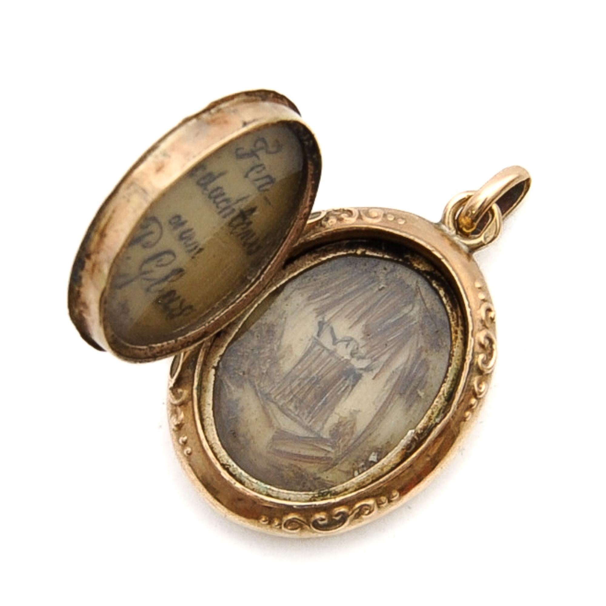 Antique 14 Karat Gold Mourning Locket Pendant For Sale 5