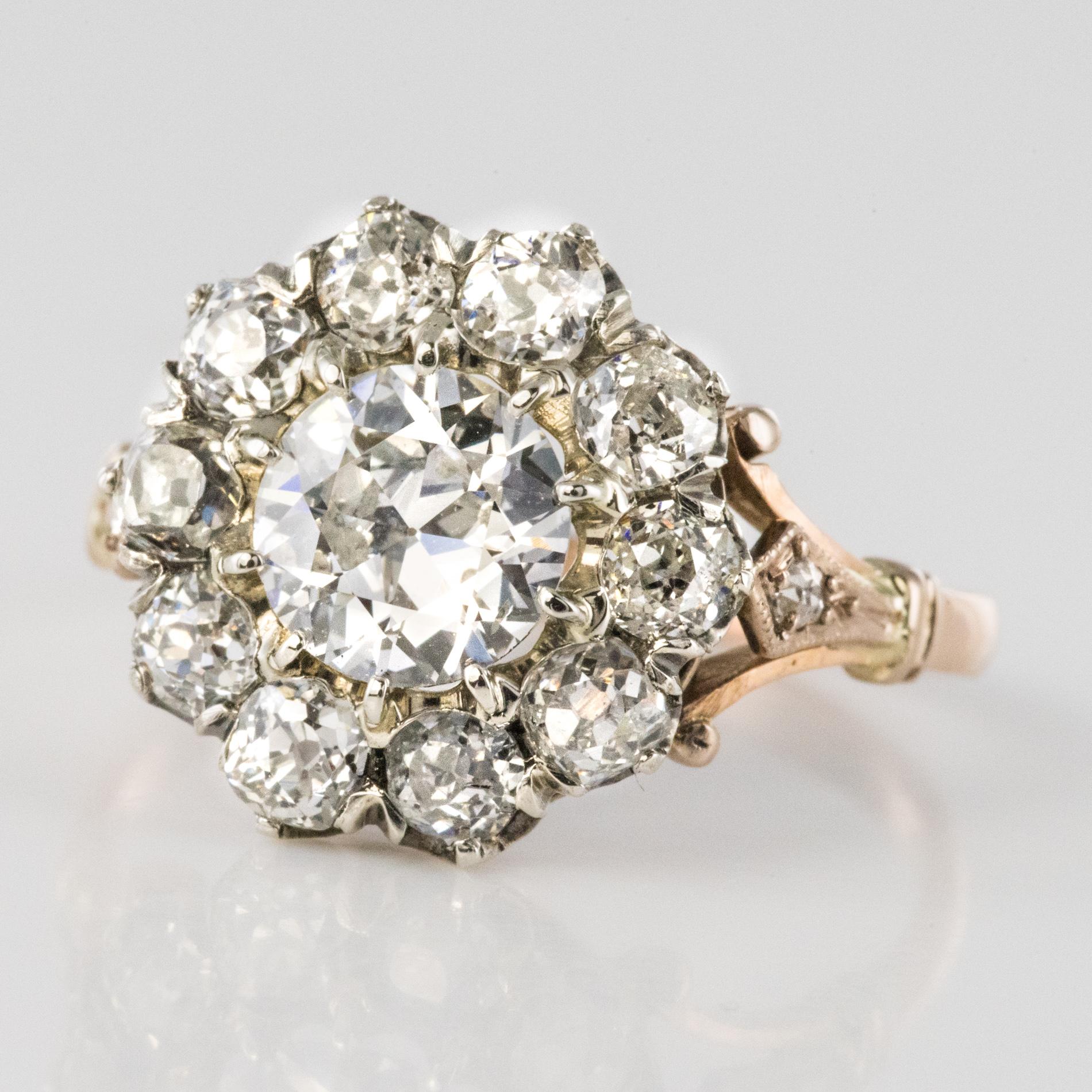 19th Century 18 Karat Rose Gold Platinum Diamonds Daisy Engagement Ring In Good Condition In Poitiers, FR