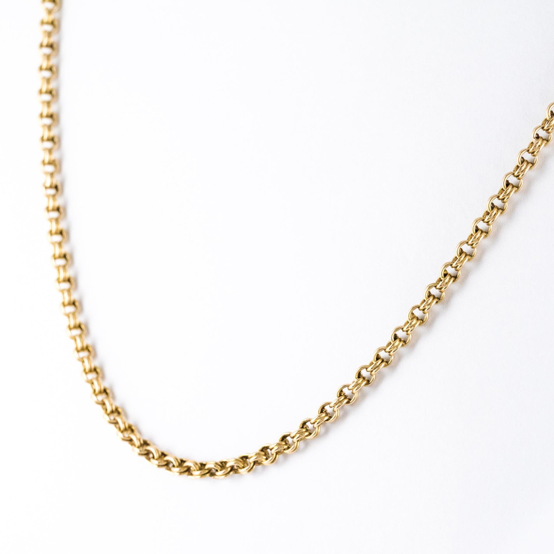 19th Century 18 Karat Yellow Gold Chain Necklace In Excellent Condition In Poitiers, FR
