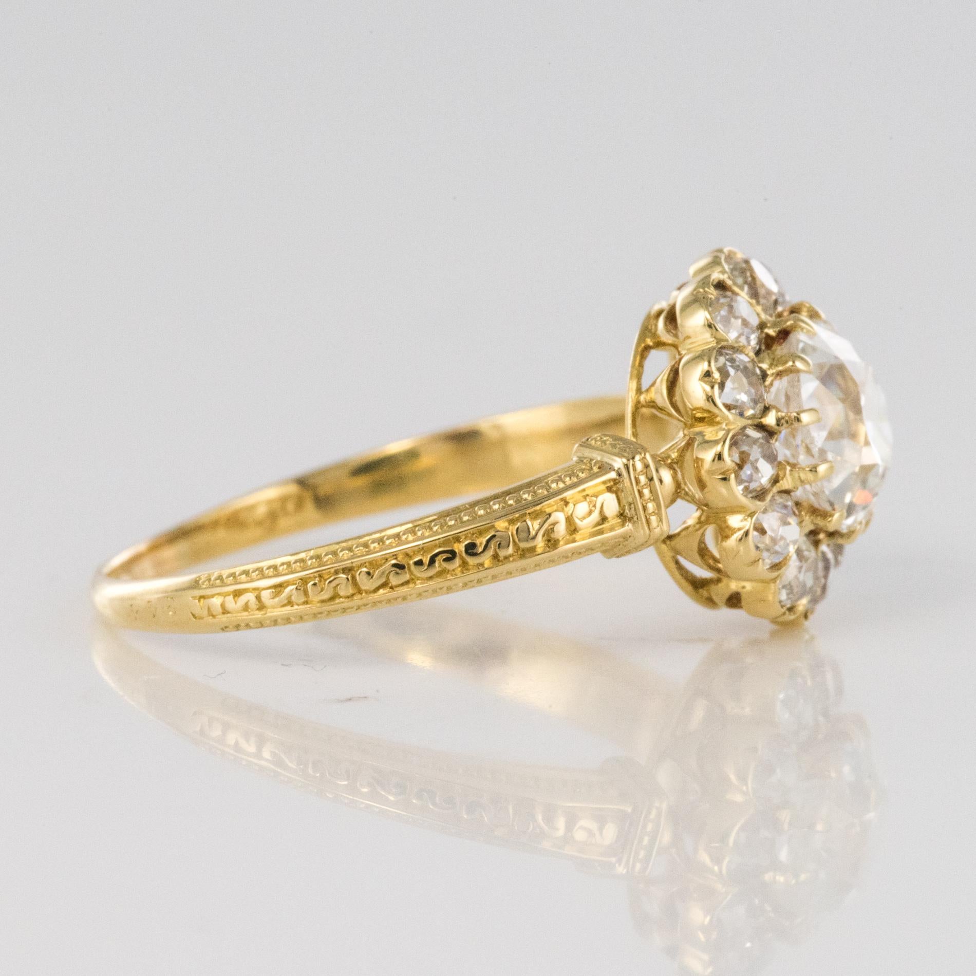 19th Century 18 Karat Yellow Gold Diamonds Daisy Ring 8