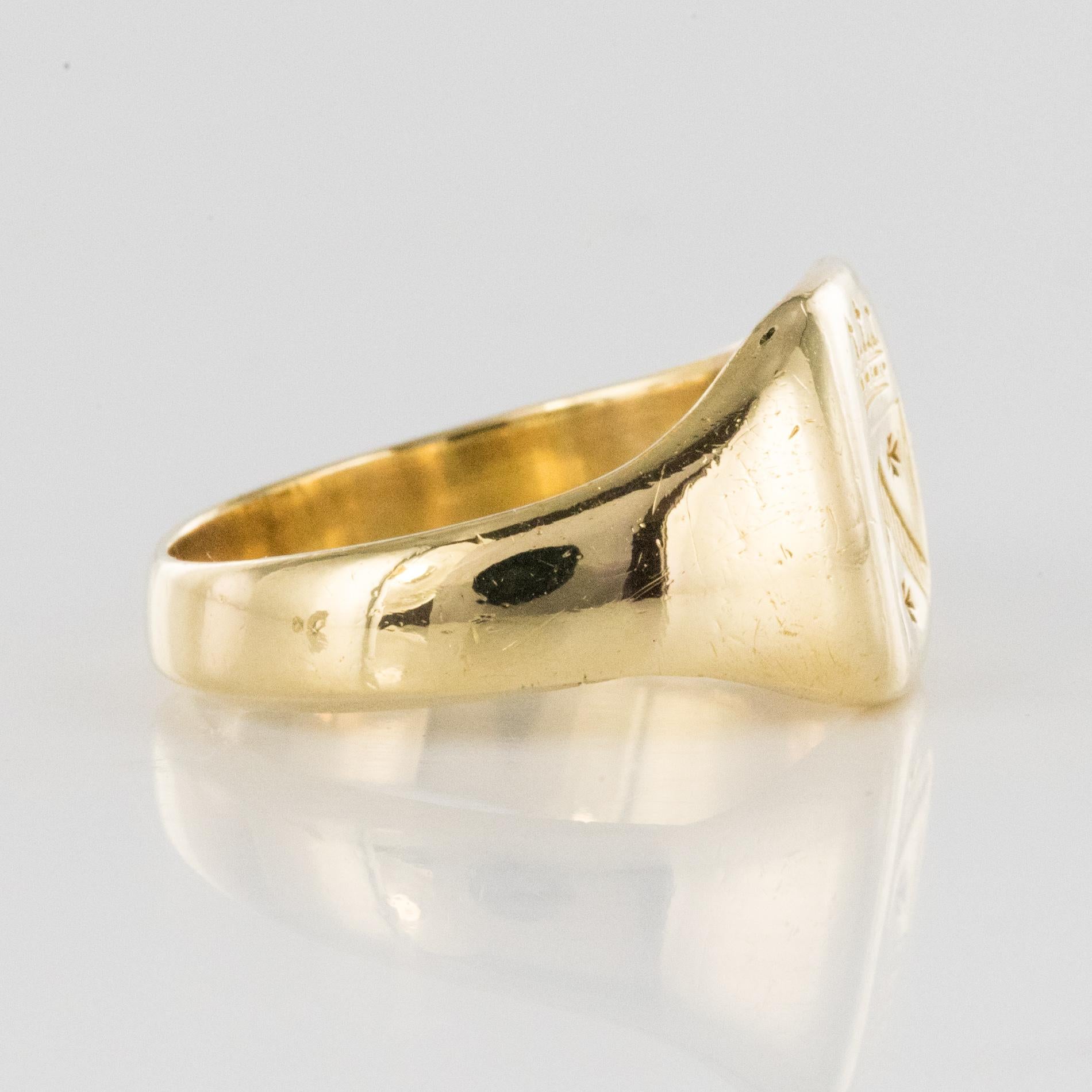 19th Century 18 Karat Yellow Gold Men Signet Ring 3