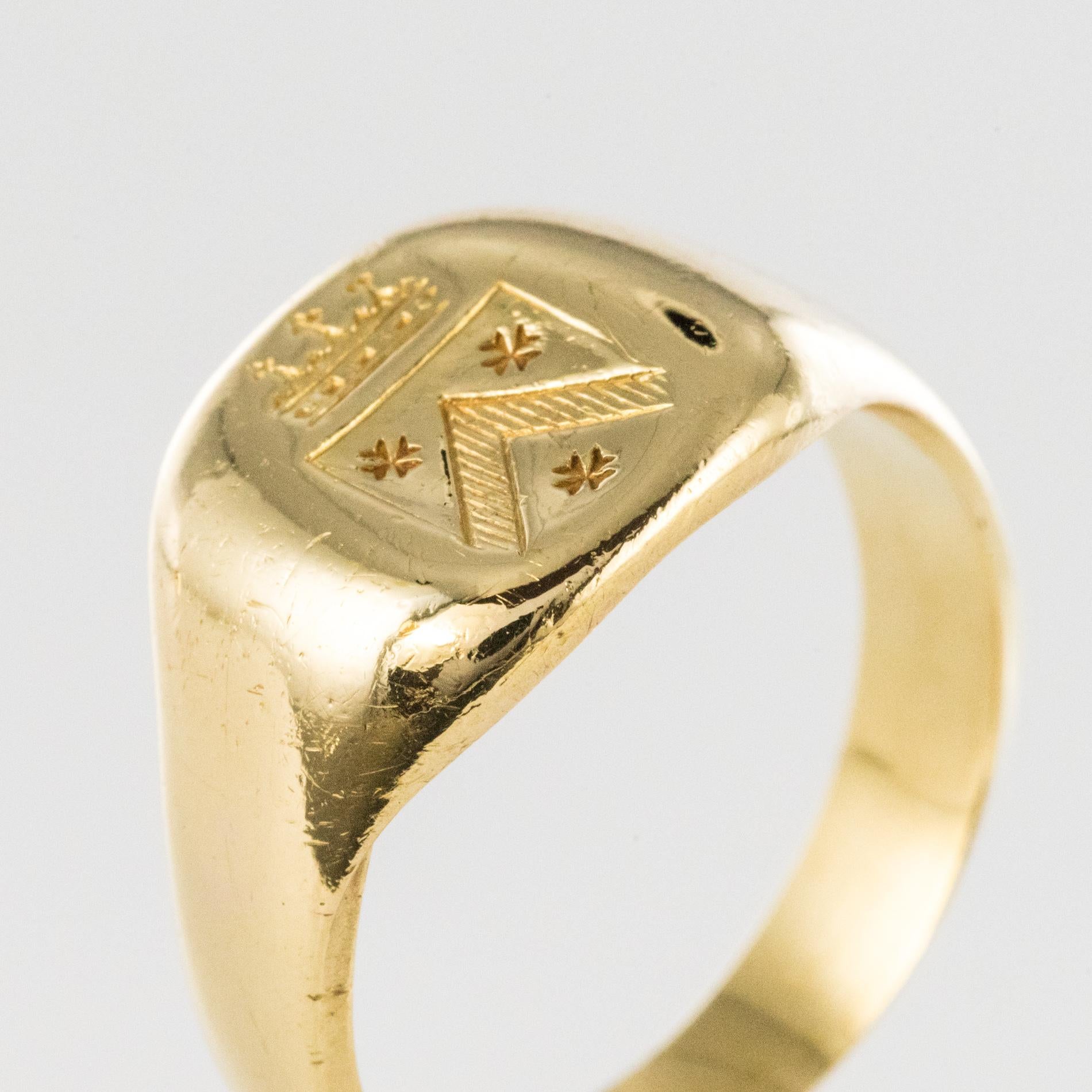 19th Century 18 Karat Yellow Gold Men Signet Ring 4