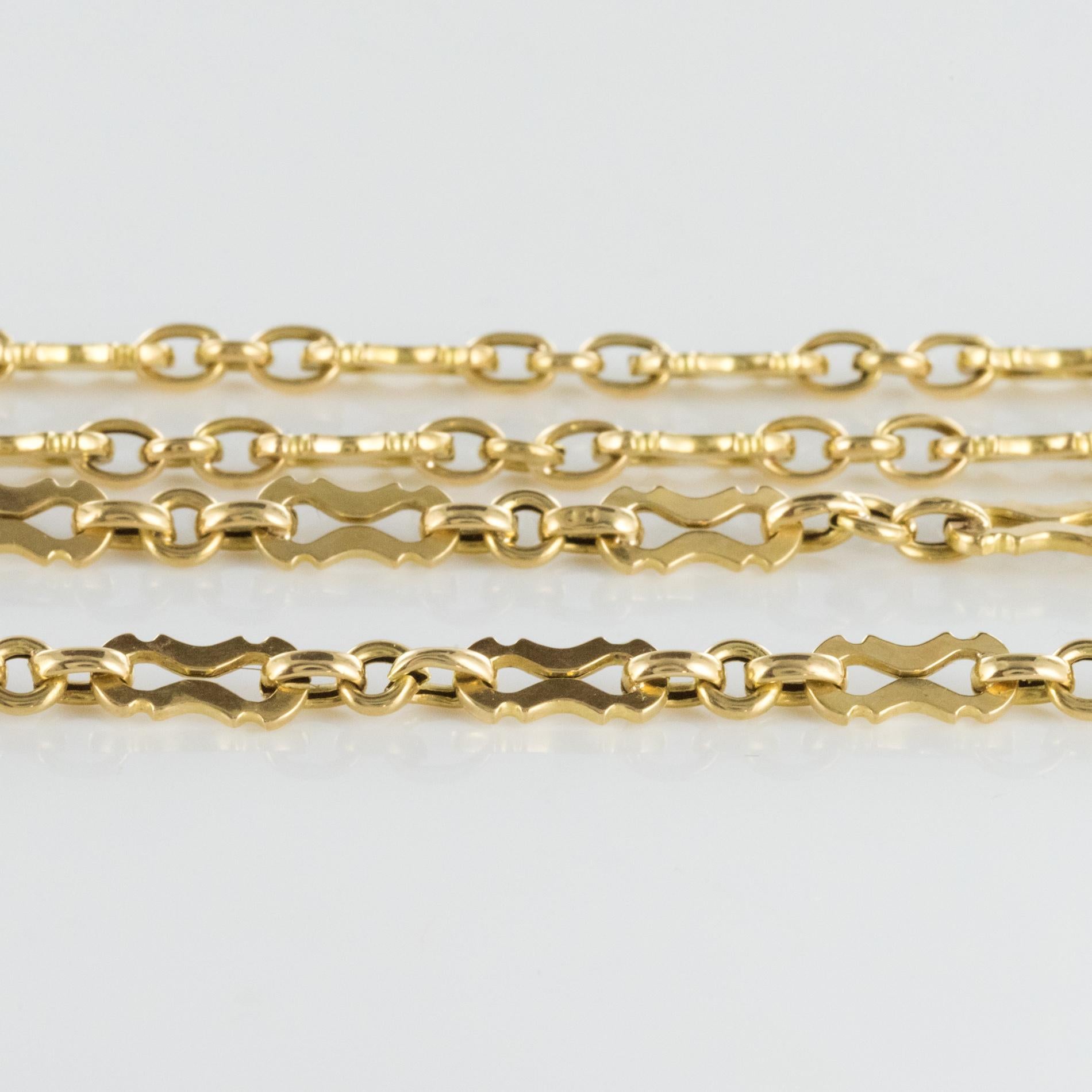 19th Century 18 Karats Yellow Gold Long Chain Matinee Necklace In Excellent Condition In Poitiers, FR