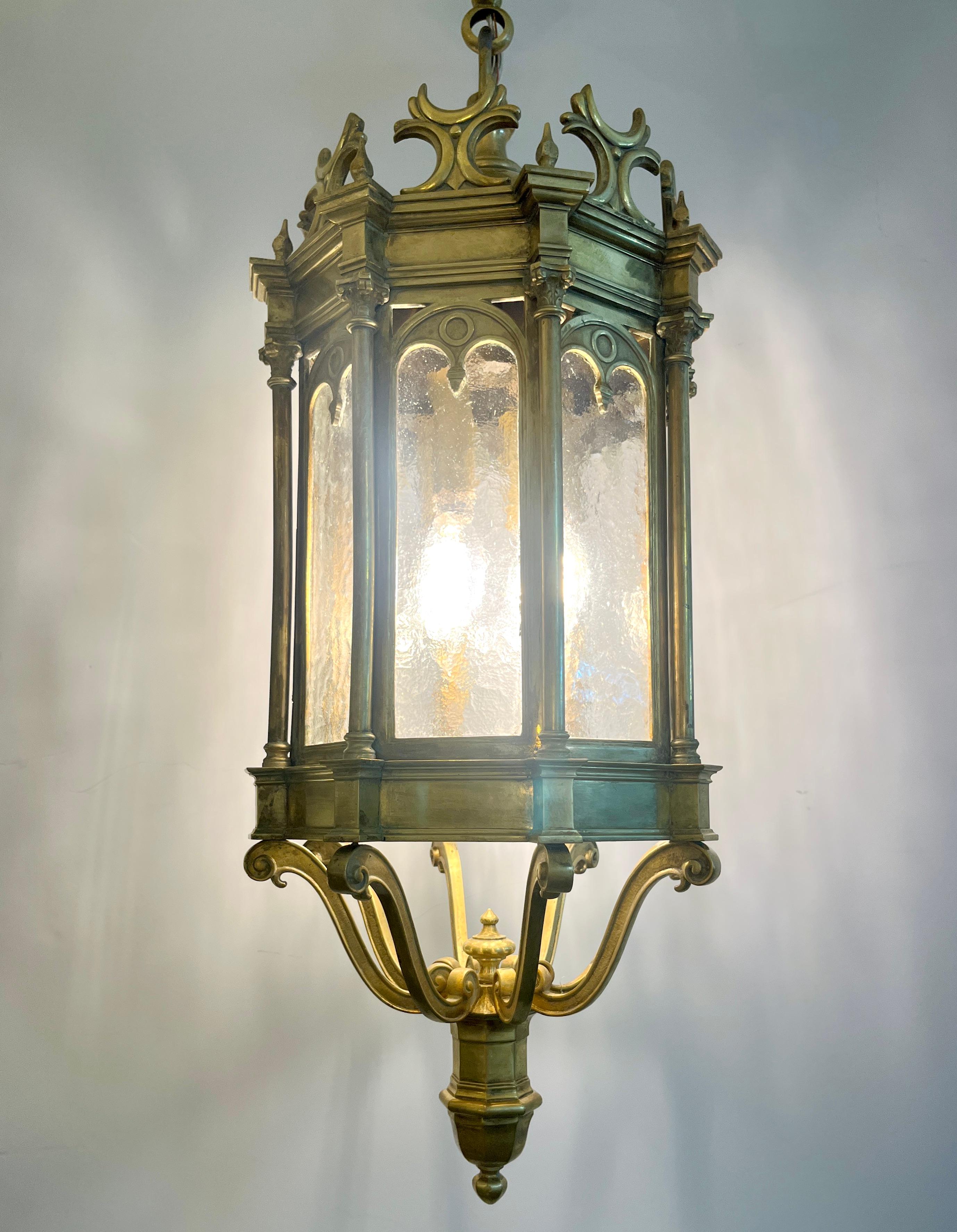 1860 French Antique Gothic Revival Cast Brass Pendant Lantern With Arch Windows For Sale 6