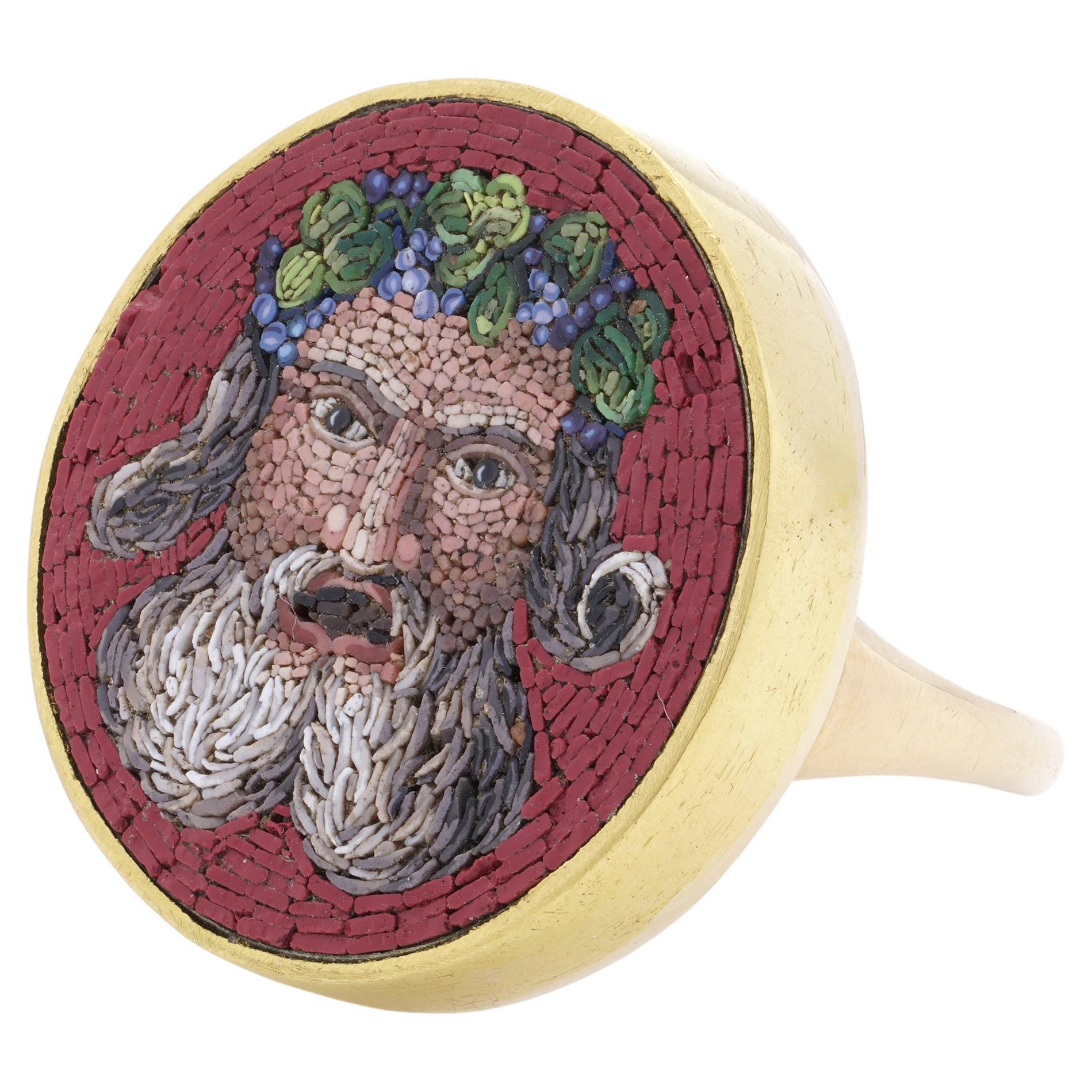 19th Century 18kt. yellow gold micro mosaic ring, featuring a Bacchus head For Sale