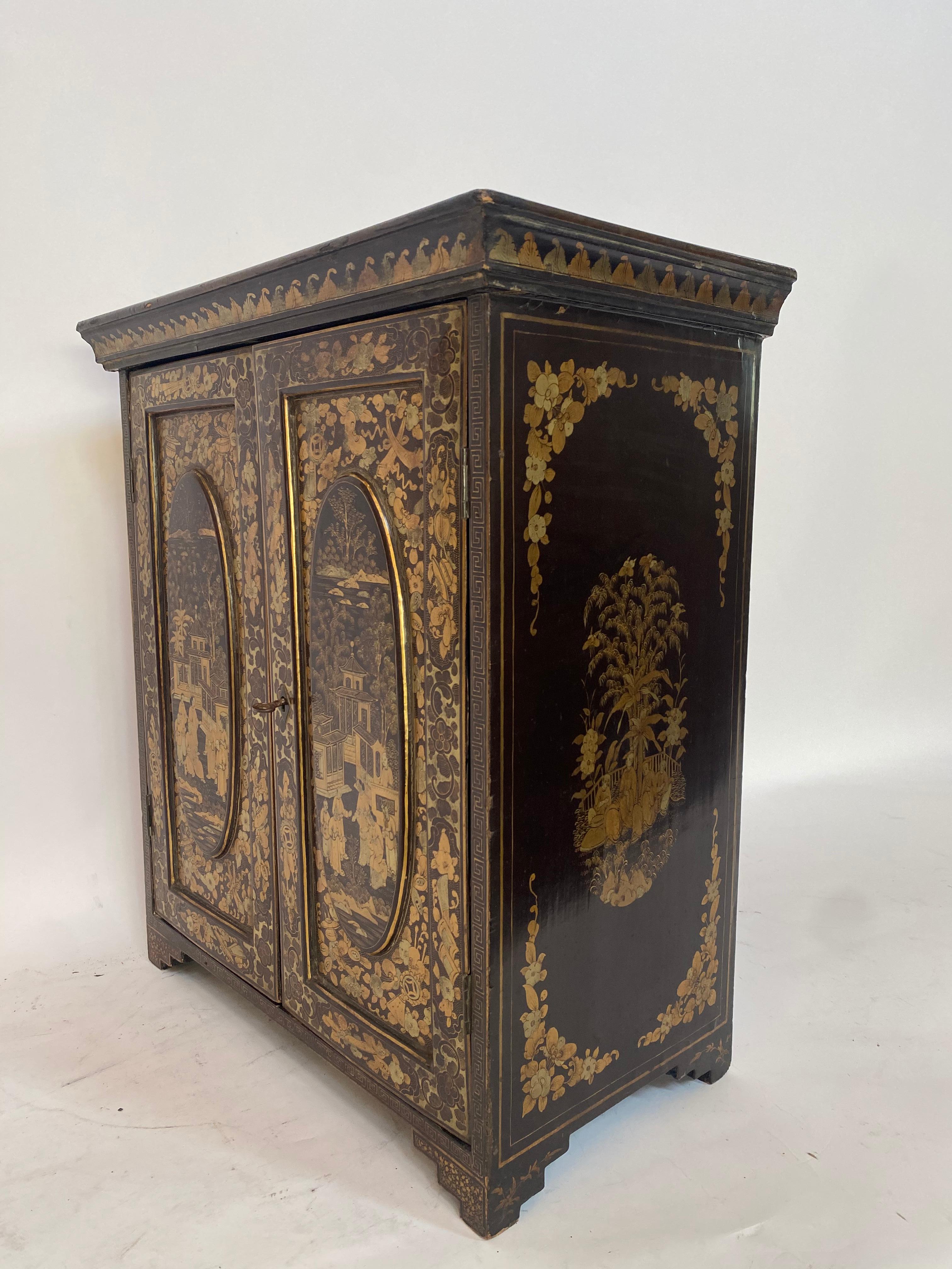 19th Century Antique Hand Painted Chinese Lacquer Table Jewelry Cabinet For Sale 5