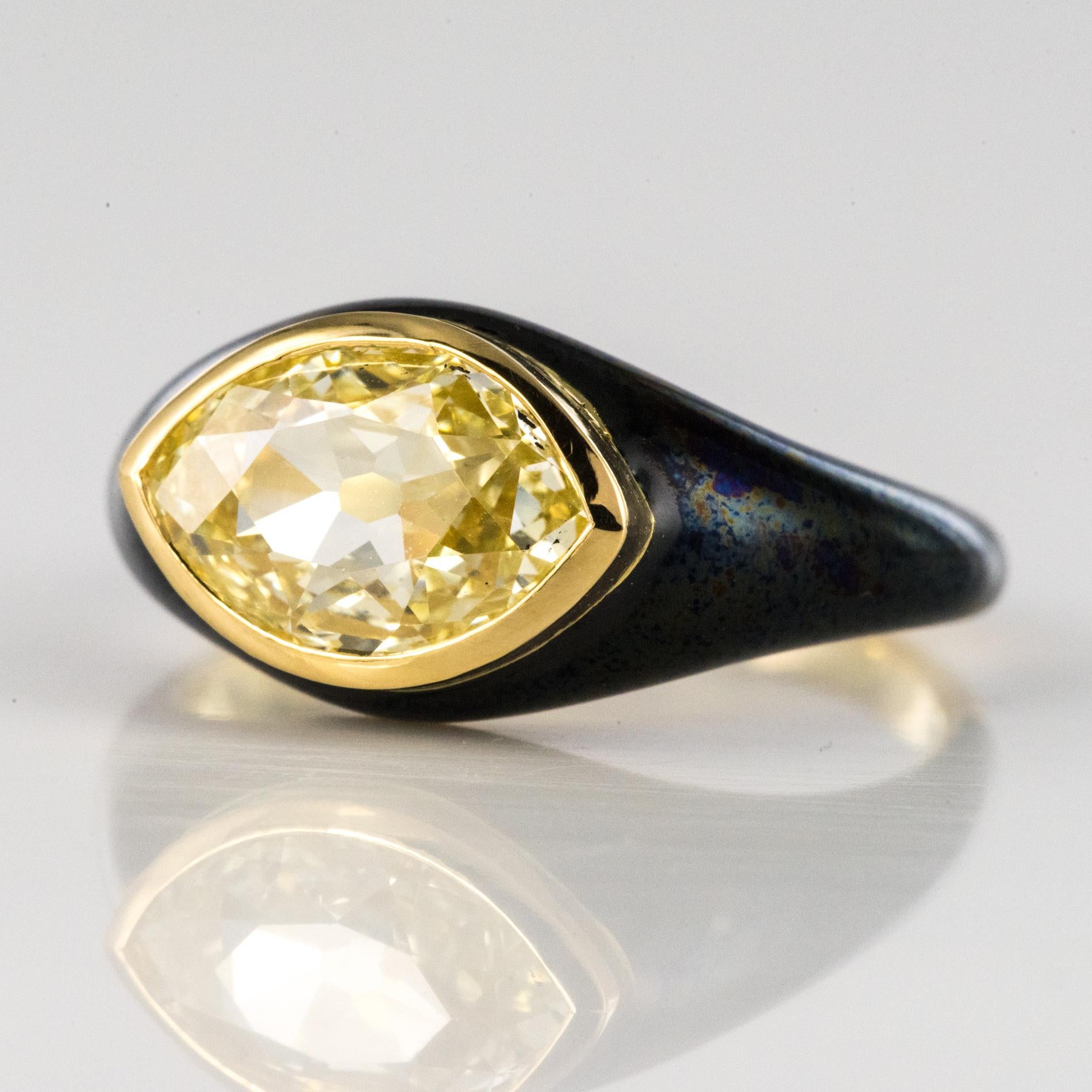 19. Jahrhundert 1,95 Karat gelber Diamant, schwarze Emaille, 18 Karat Gelbgold Ring (Napoleon III.)