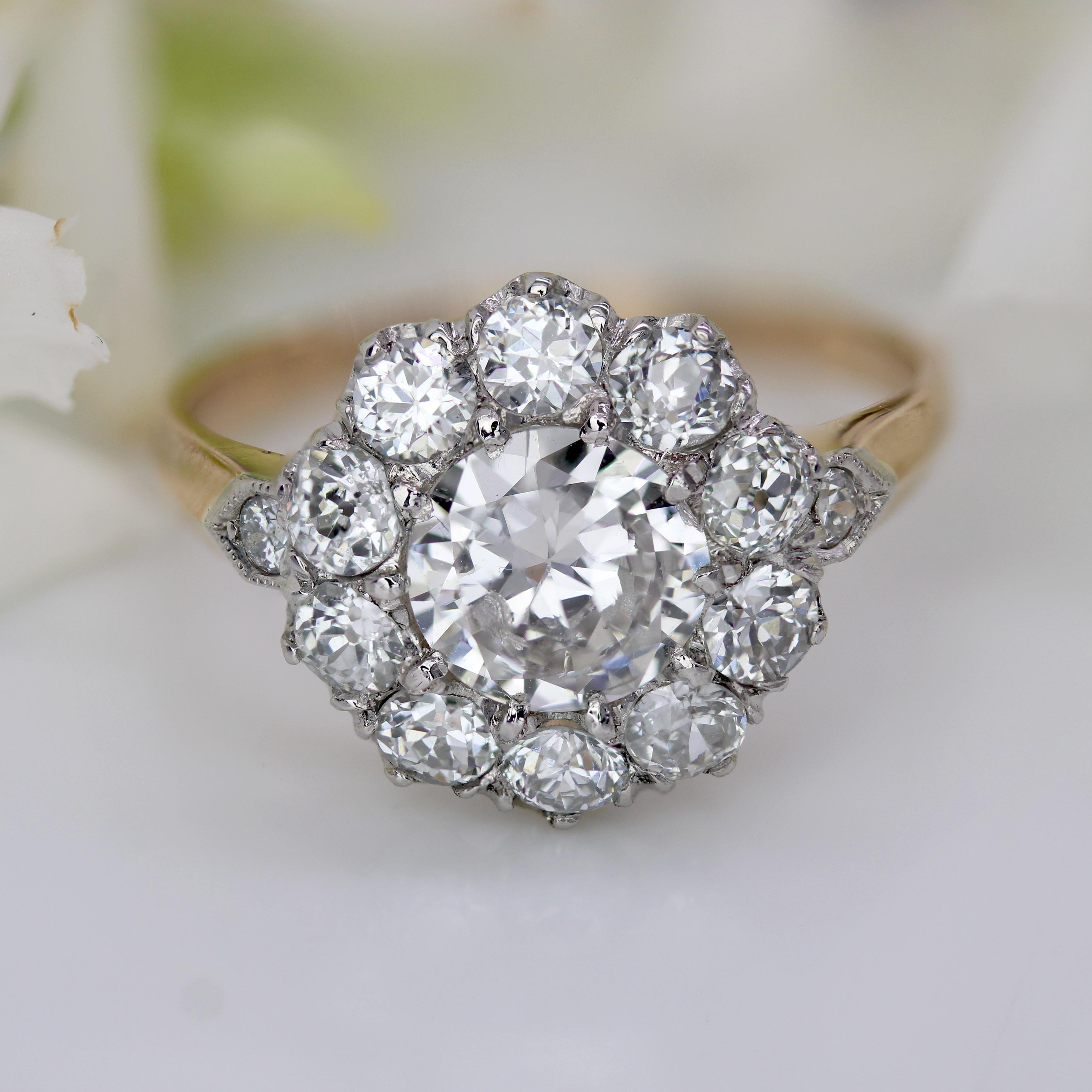 Bague du 19ème siècle en or jaune 18 carats avec 2 carats de diamants et platine en vente 9