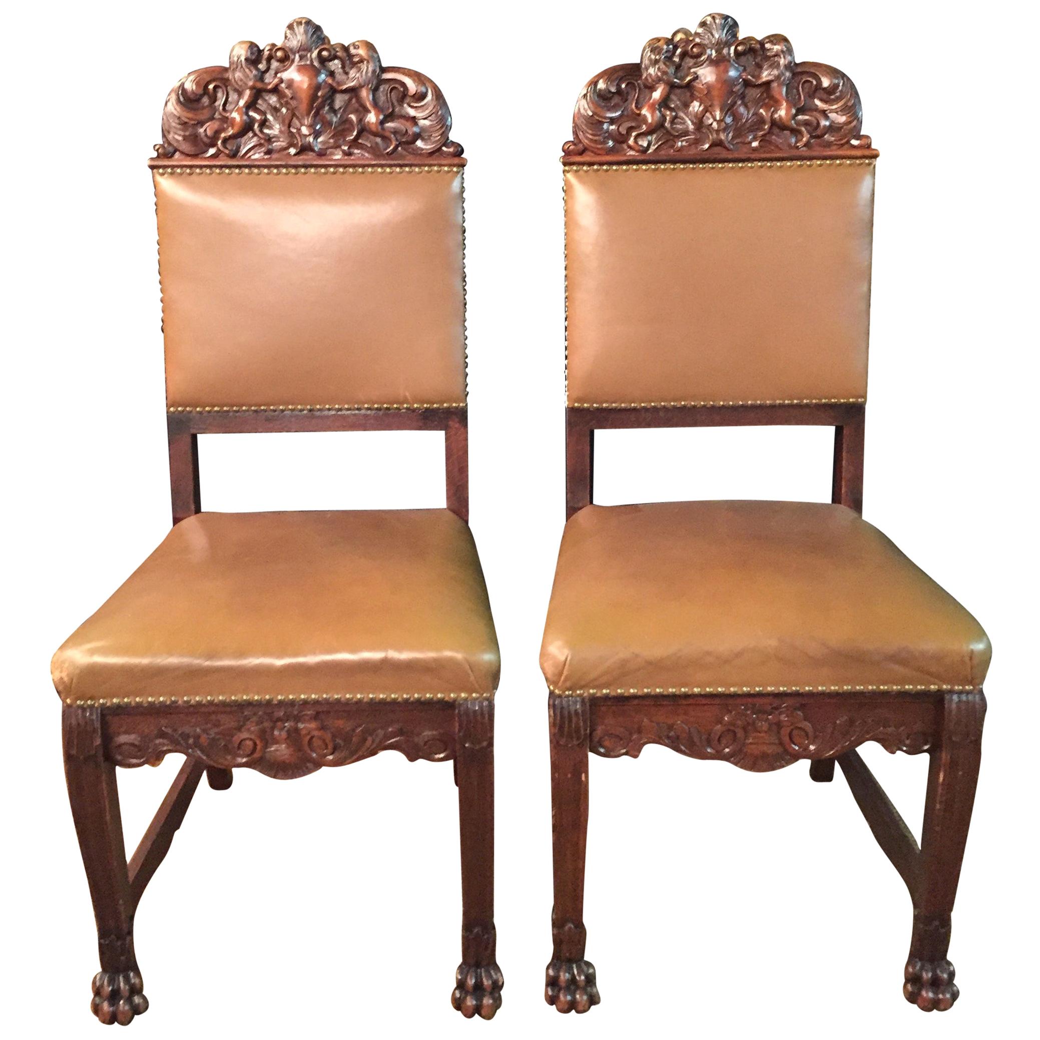 two 19th Century antique Neo-Renaissance Oak Chairs hand carved For Sale
