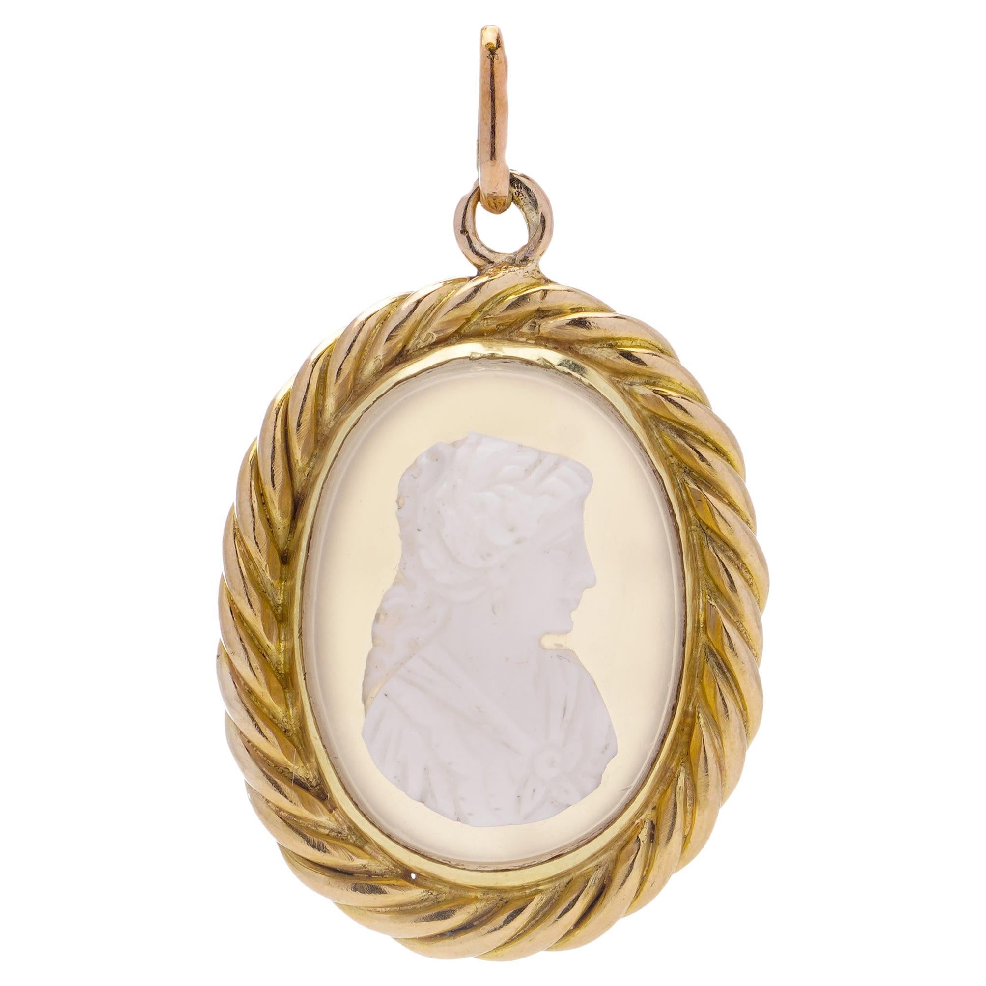 19th Century 20kt. yellow gold  Carved Shell and Chalcedony Cameo Gold Pendant For Sale