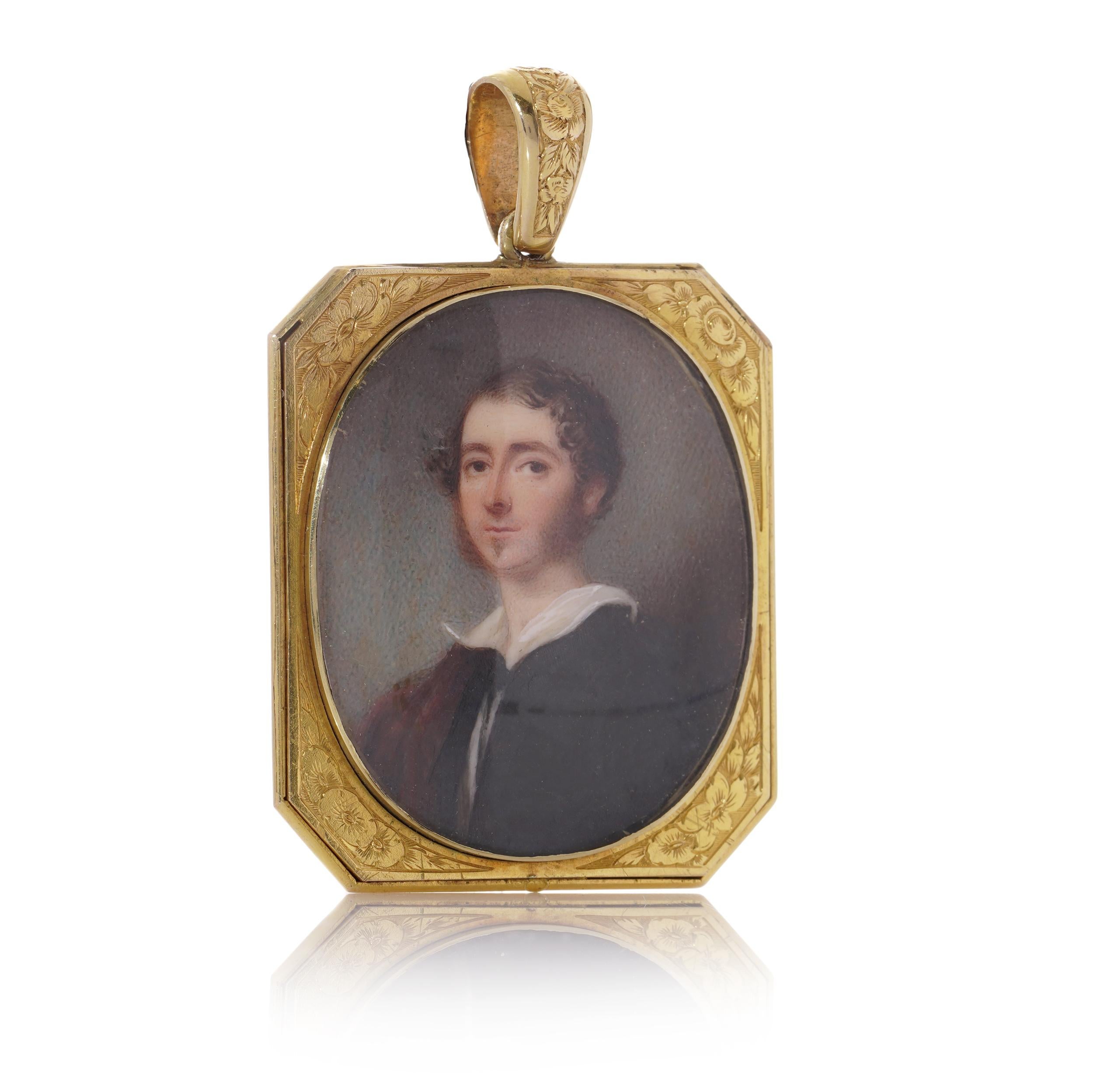 19th century 20kt. yellow gold portrait miniature pendant of a young gentleman In Good Condition For Sale In Braintree, GB