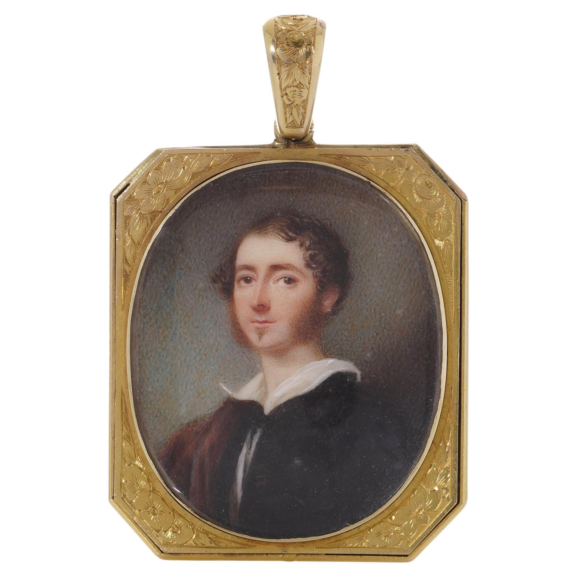 19. Jahrhundert 20kt. Gelbgold Porträt-Miniatur-Anhänger eines jungen Herrn im Angebot