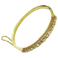 19th Century 3 Carat Diamond 18 Karat Yellow Gold Bangle Bracelet