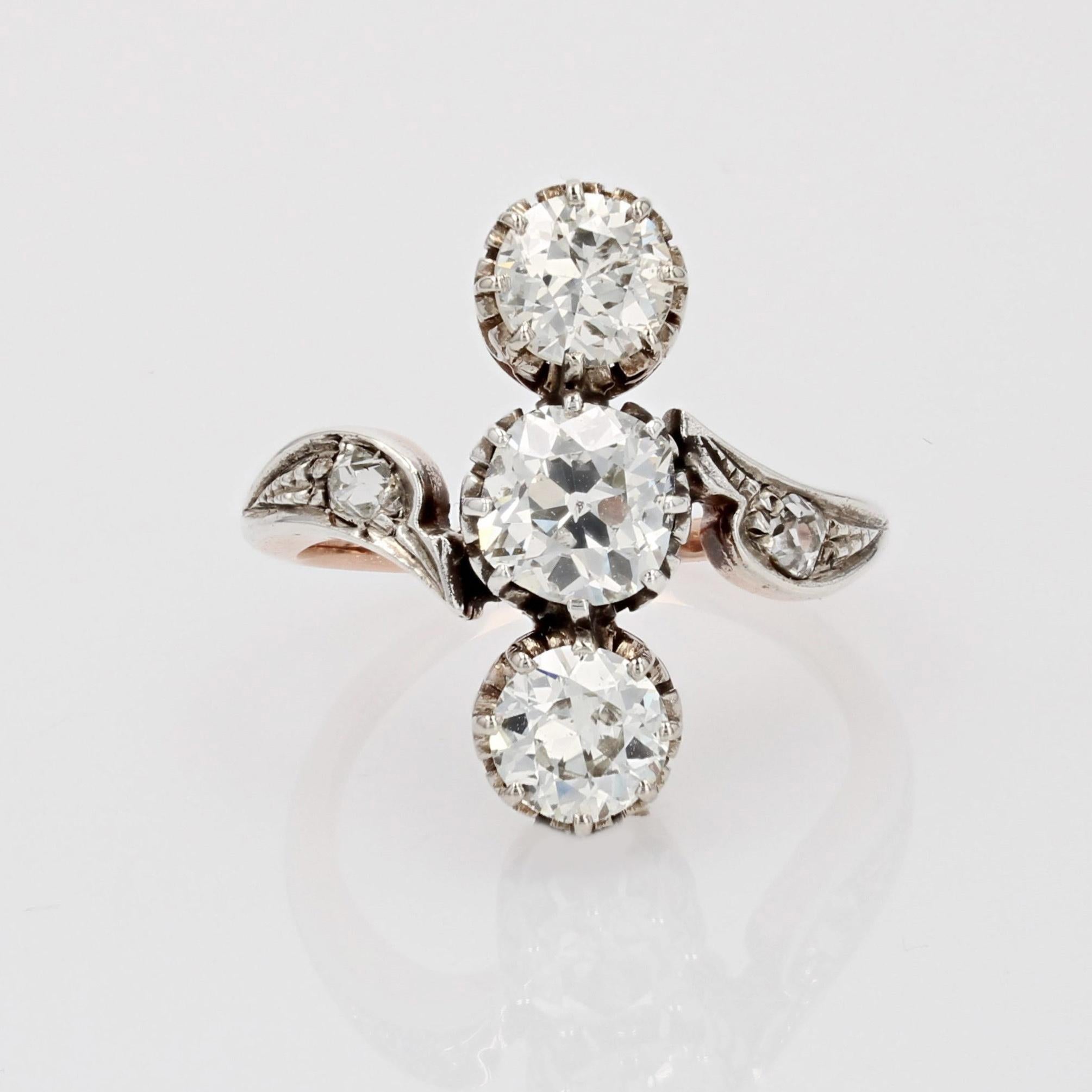 19th Century 3 Diamonds 18 Karat Rose Gold Silver Ring For Sale 10