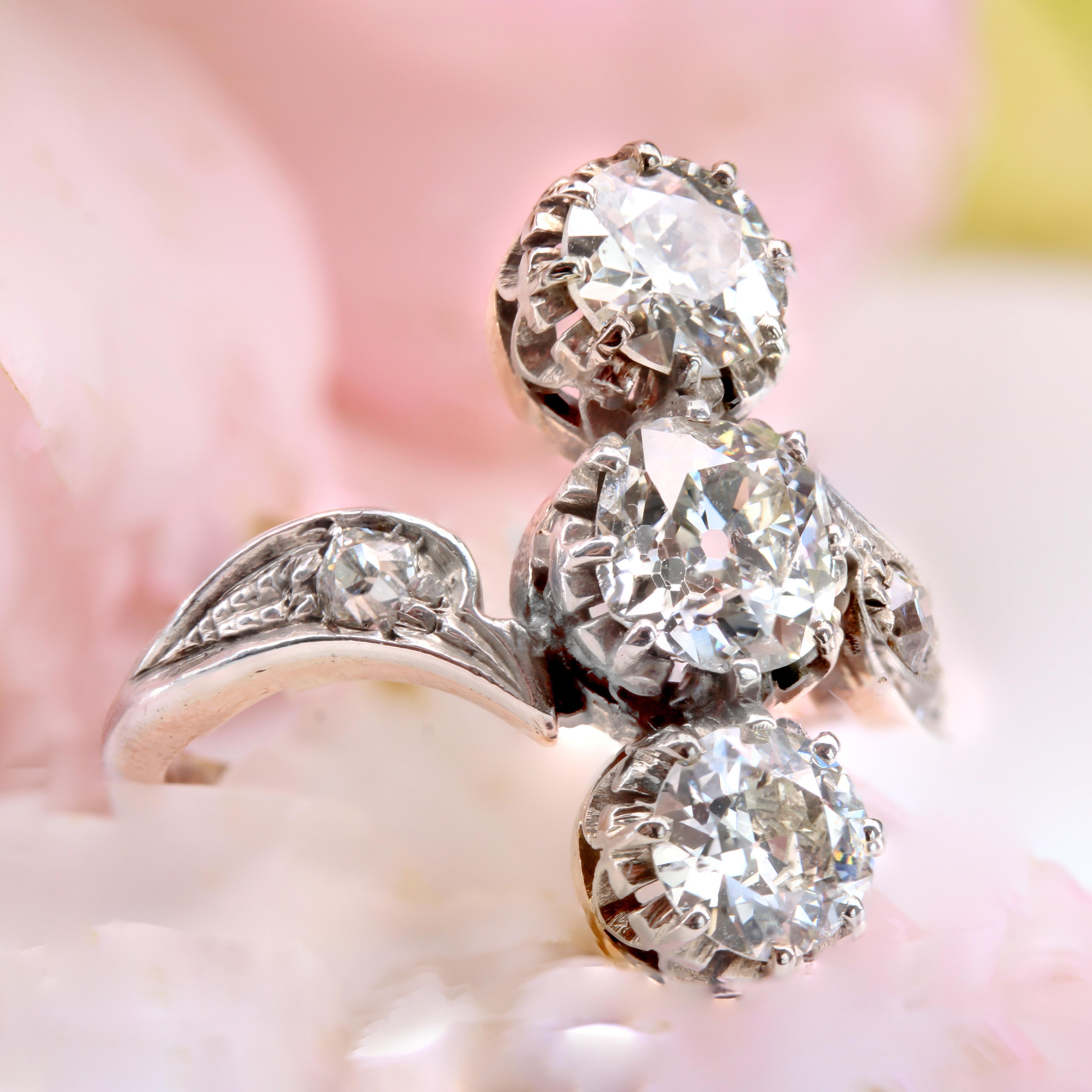 Napoleon III 19th Century 3 Diamonds 18 Karat Rose Gold Silver Ring For Sale
