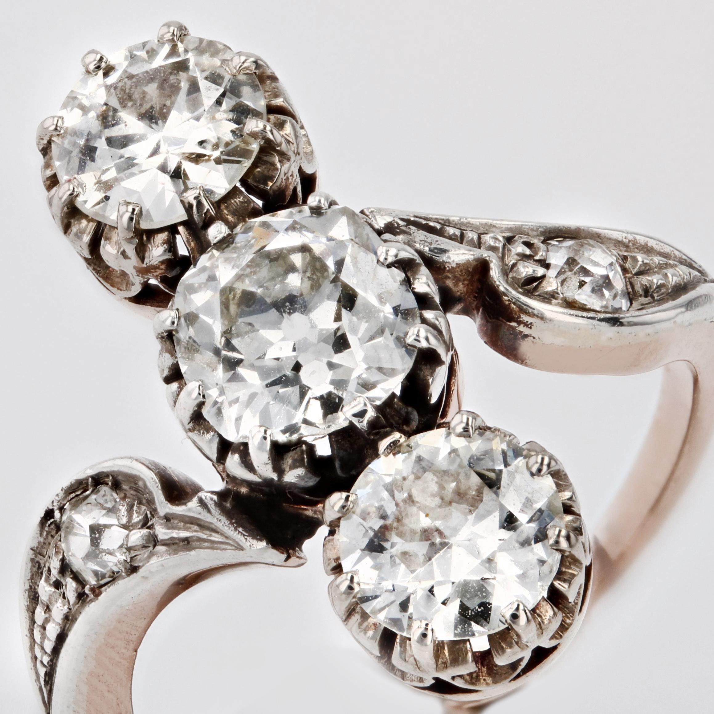 19th Century 3 Diamonds 18 Karat Rose Gold Silver Ring For Sale 3