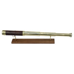 Télescope terrestre antique français du 19e siècle à 3 tiroirs en laiton et bois