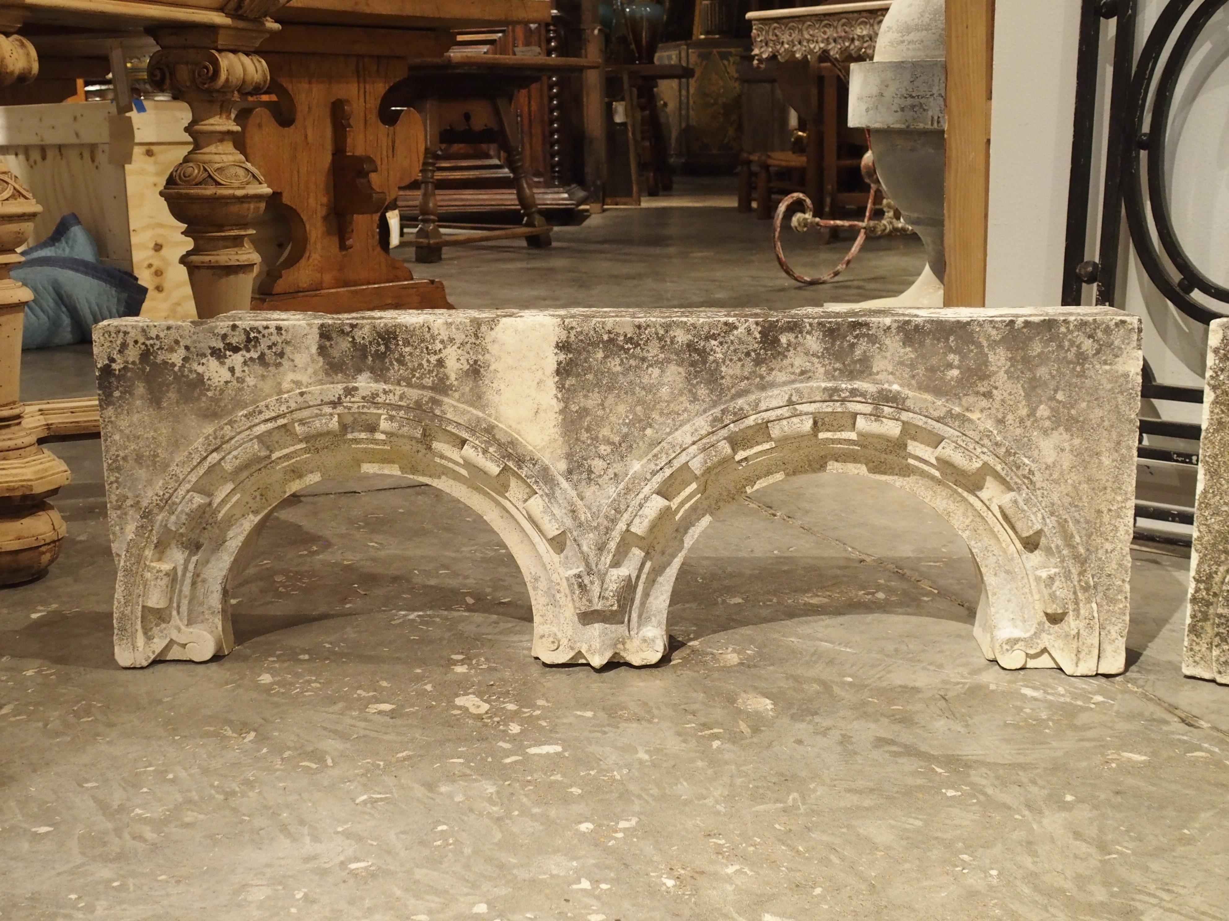 French 19th Century 3-Piece Carved Stone Arcade from Burgundy, France For Sale