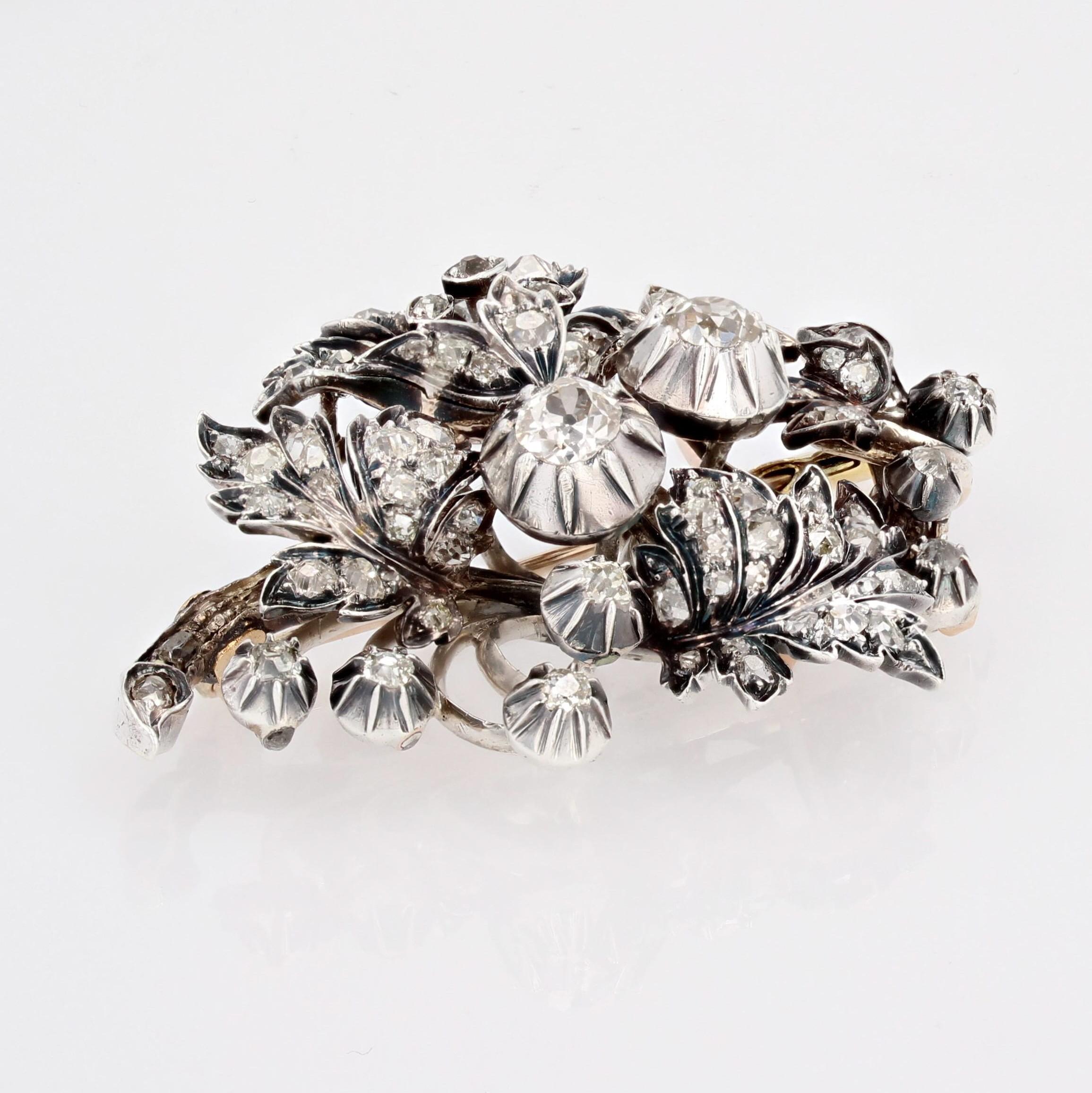 19th Century 3, 90 Carats Diamonds Bouquet Silver 18 Karat Yellow Gold Brooch In Good Condition For Sale In Poitiers, FR