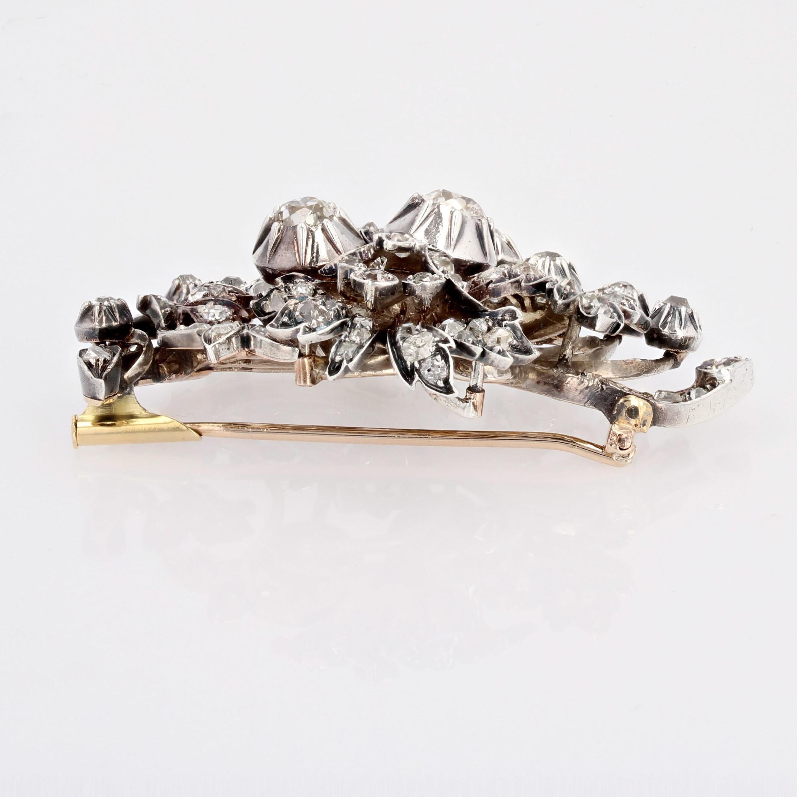 19th Century 3, 90 Carats Diamonds Bouquet Silver 18 Karat Yellow Gold Brooch For Sale 3
