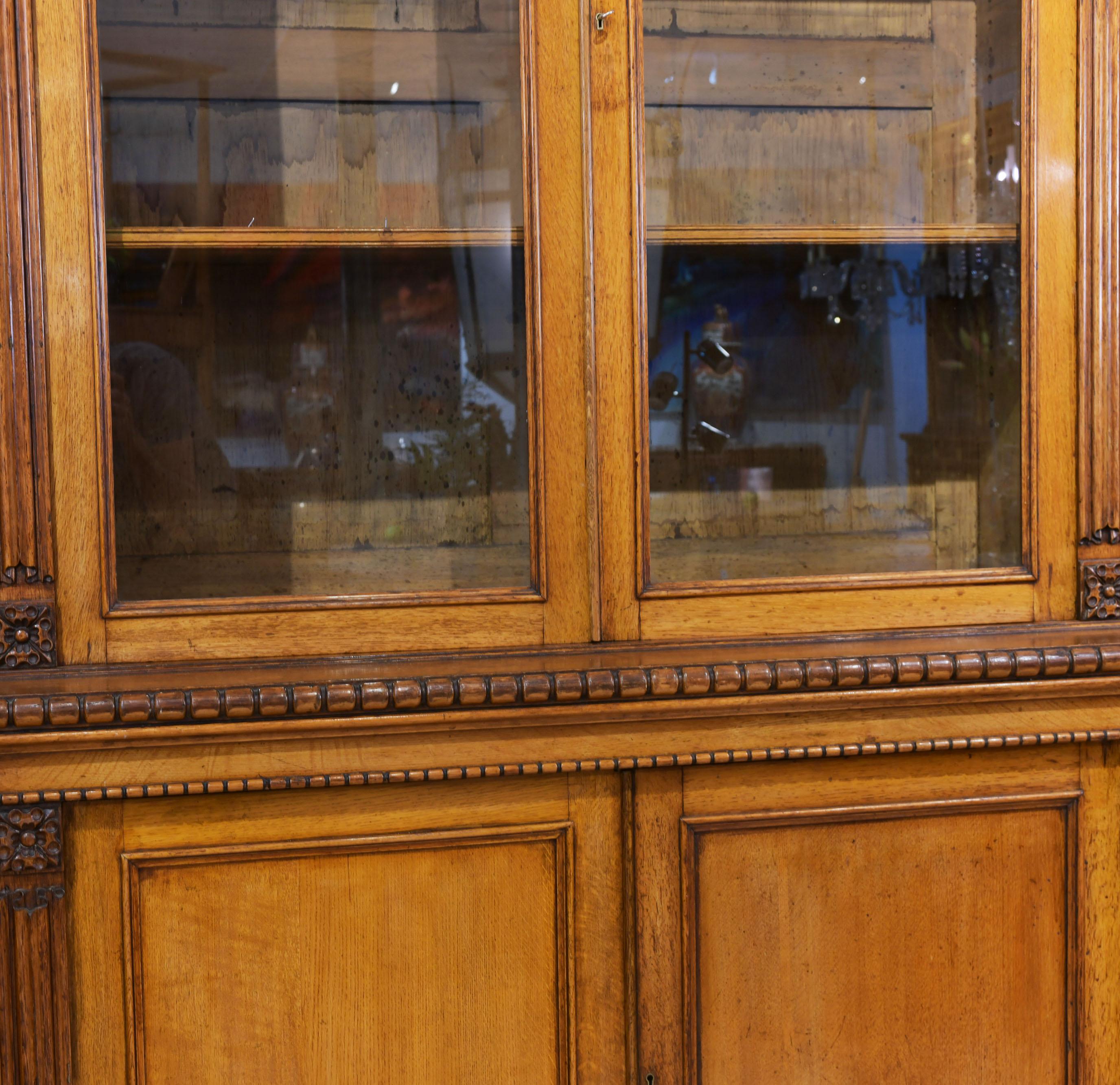 19th Century 4-Door Breakfront Oak Bookcase 6
