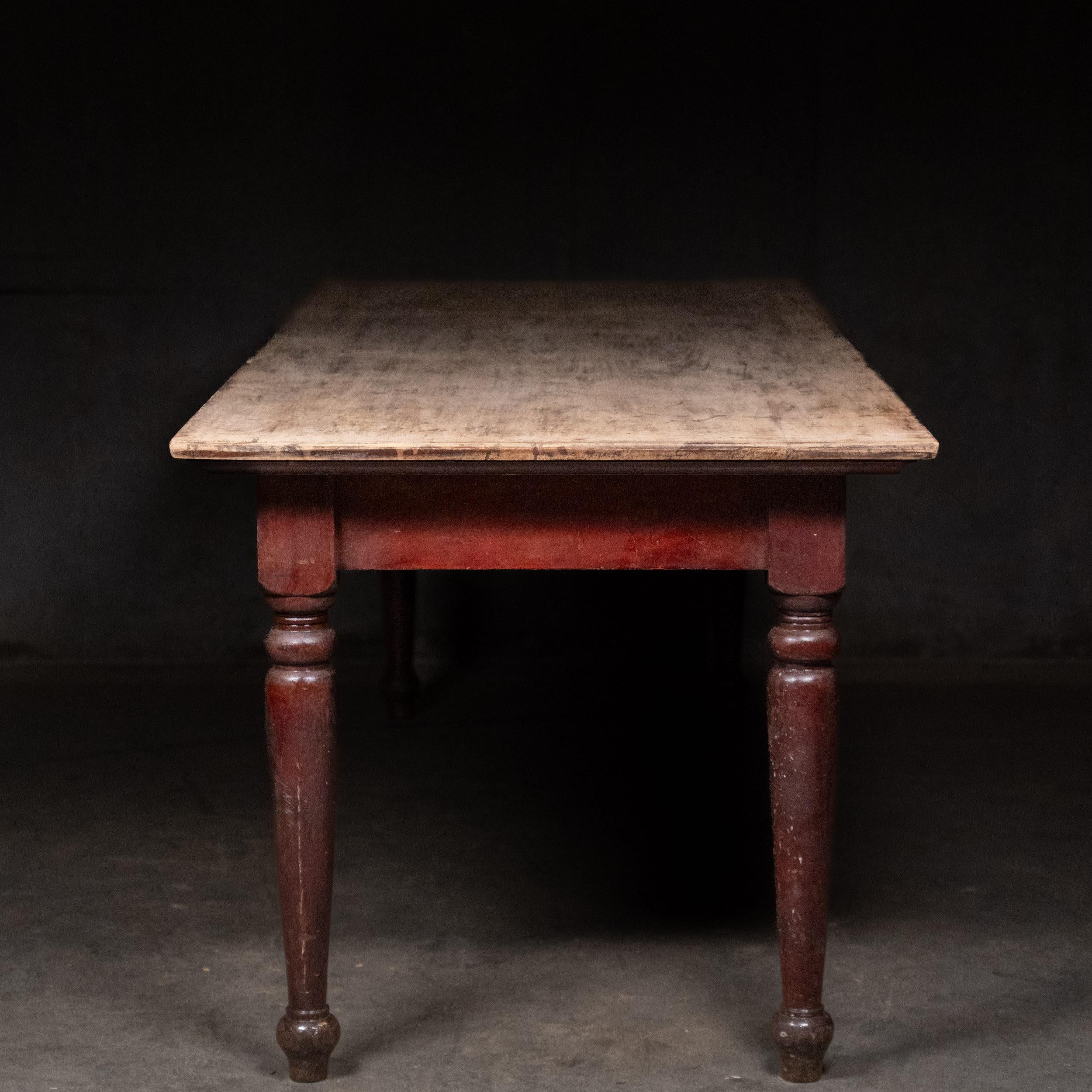 Late 19th Century 19th century 8 ft French Farm dining Table For Sale
