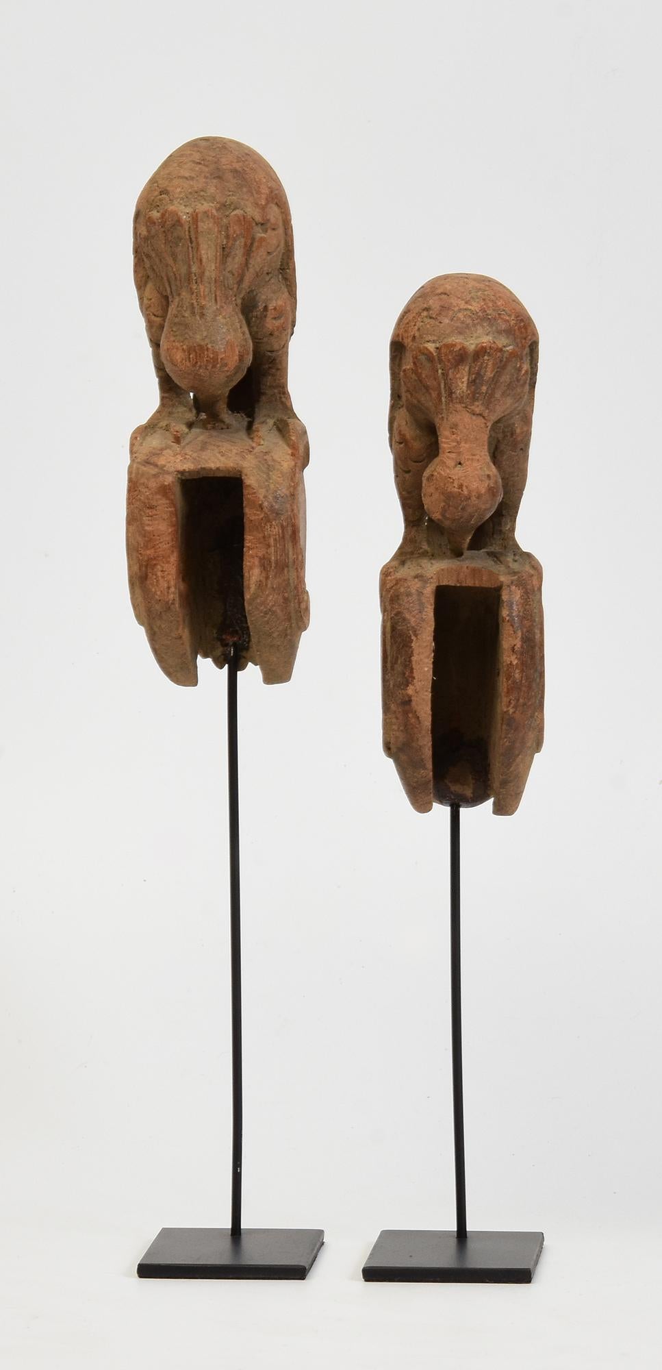 Ein Paar antike burmesische Holz-Textilwerkzeuge in Form eines Vogels aus dem 19. Jahrhundert im Angebot 5