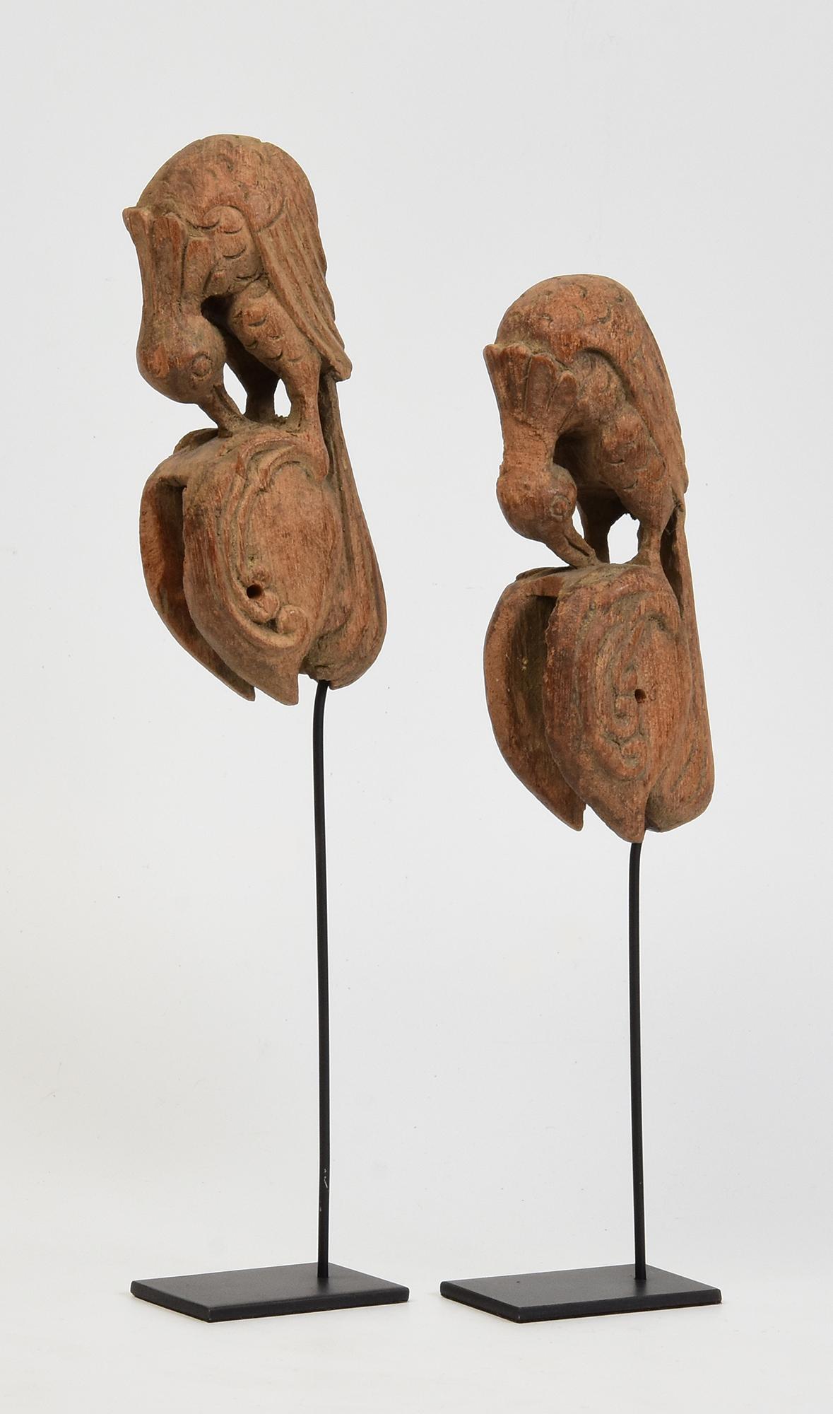 Ein Paar antike burmesische Holz-Textilwerkzeuge in Form eines Vogels aus dem 19. Jahrhundert im Angebot 6