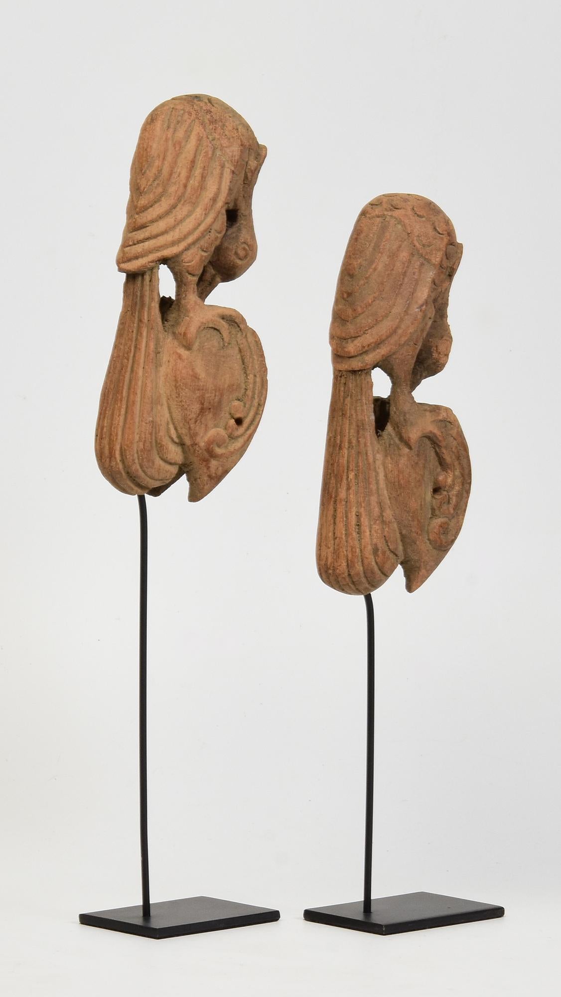 Ein Paar antike burmesische Holz-Textilwerkzeuge in Form eines Vogels aus dem 19. Jahrhundert im Angebot 3
