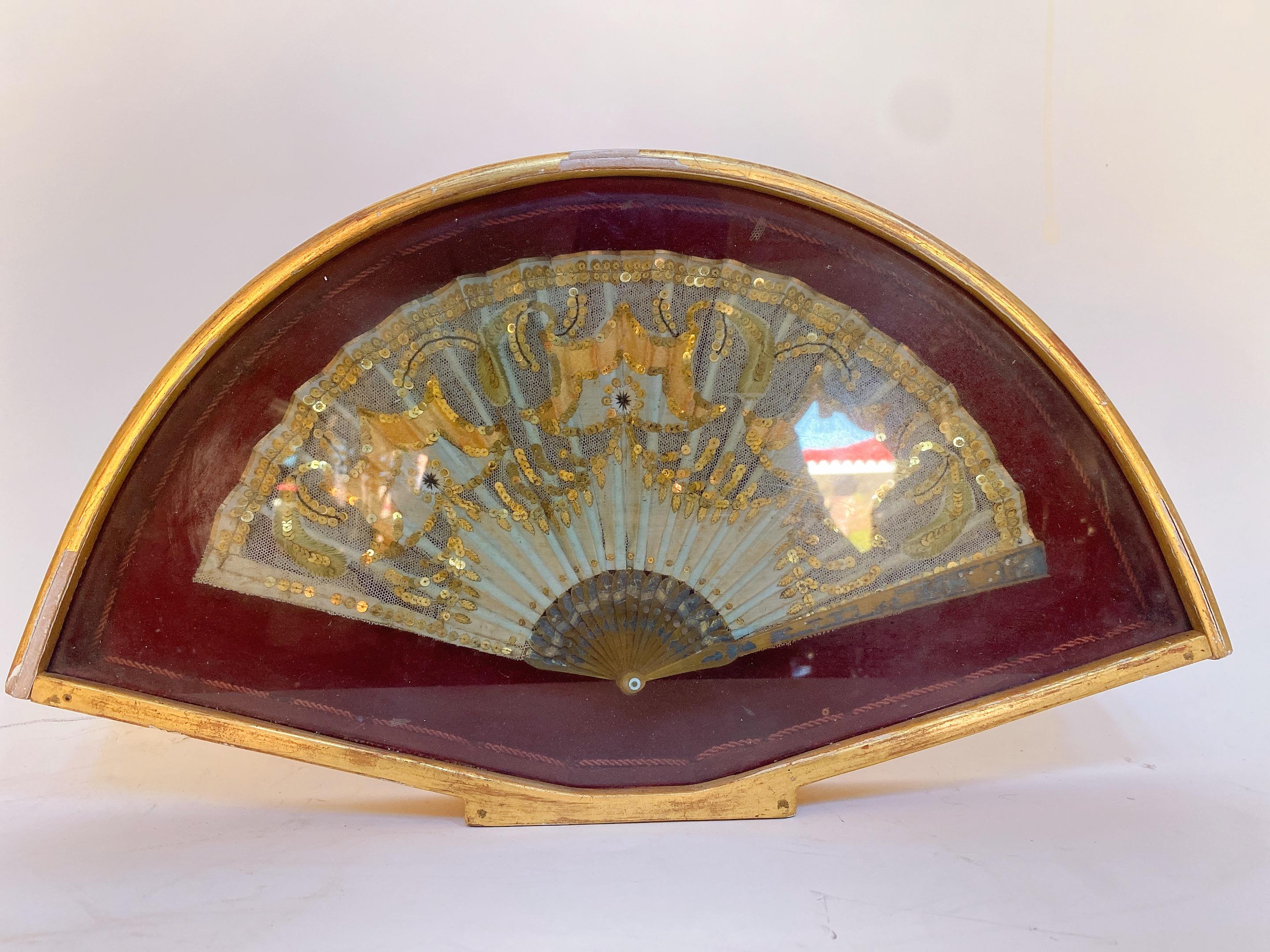 19th Century a Pair of Chinese Fan with Frame Box For Sale 4