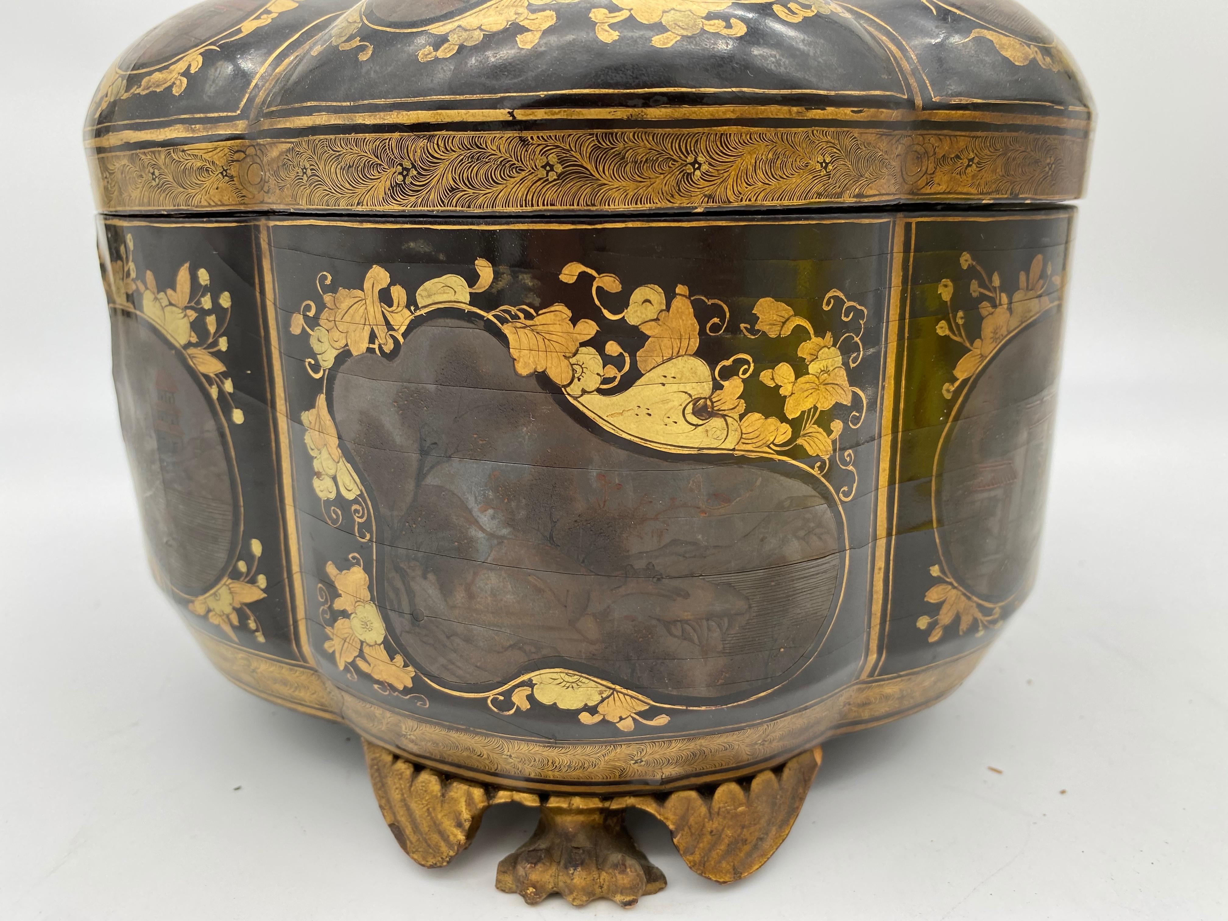 19th Century a Unique Gilt Chinese Lacquer Tea Caddy For Sale 7
