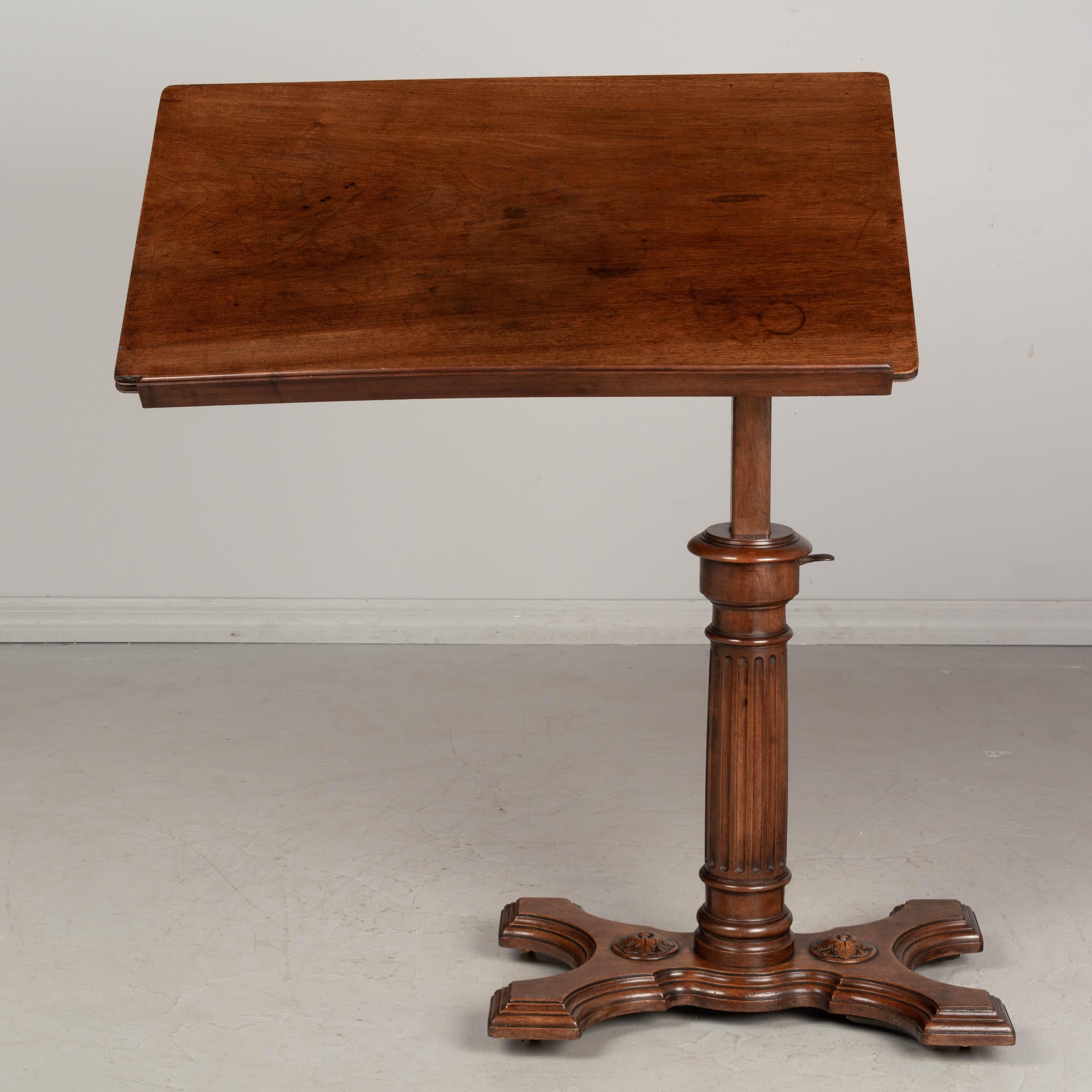 Verstellbarer Schreibtisch oder Staffelei aus dem 19. Jahrhundert 5