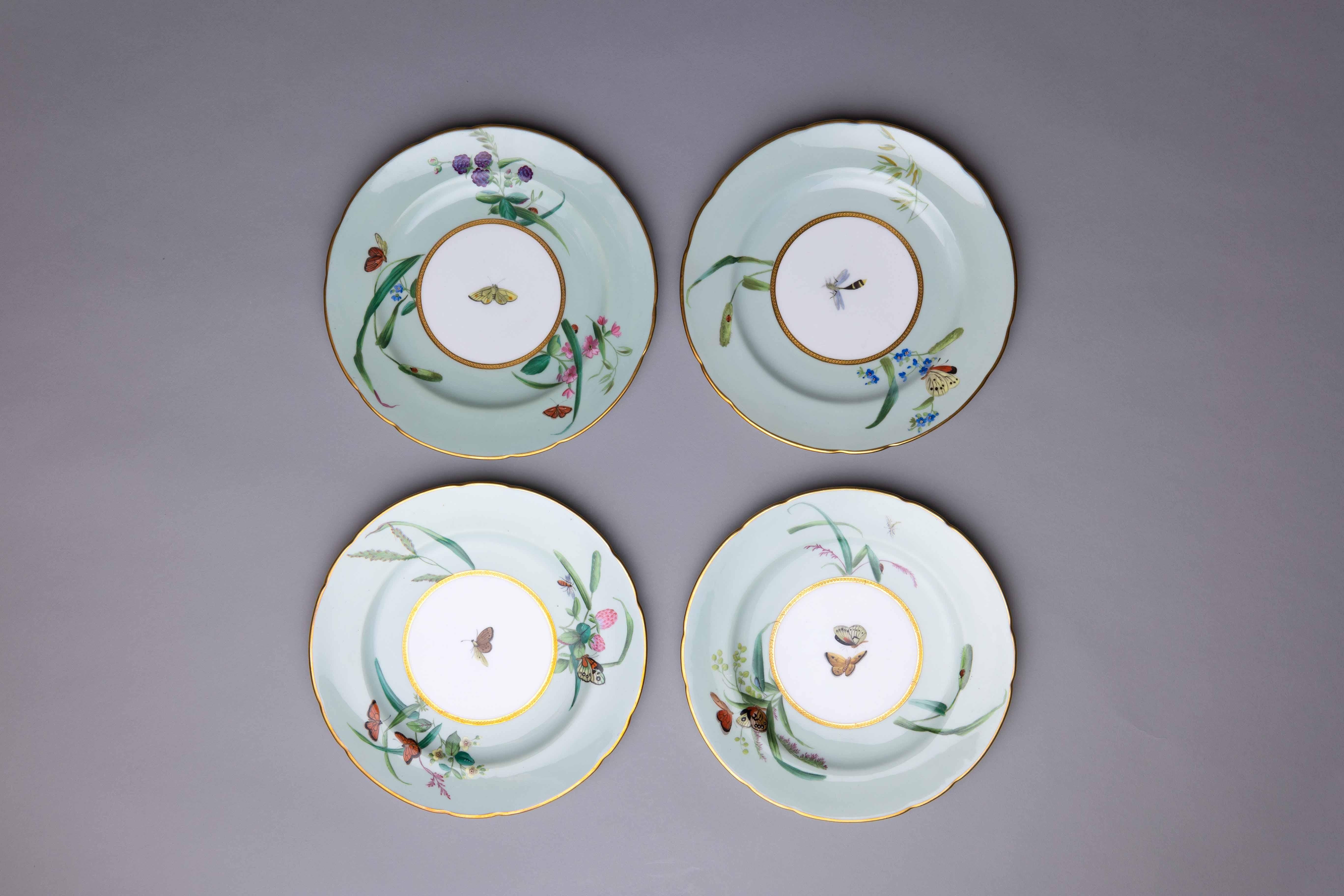 Ensemble d'assiettes plates Minton esthétique du 19ème siècle en vente 3