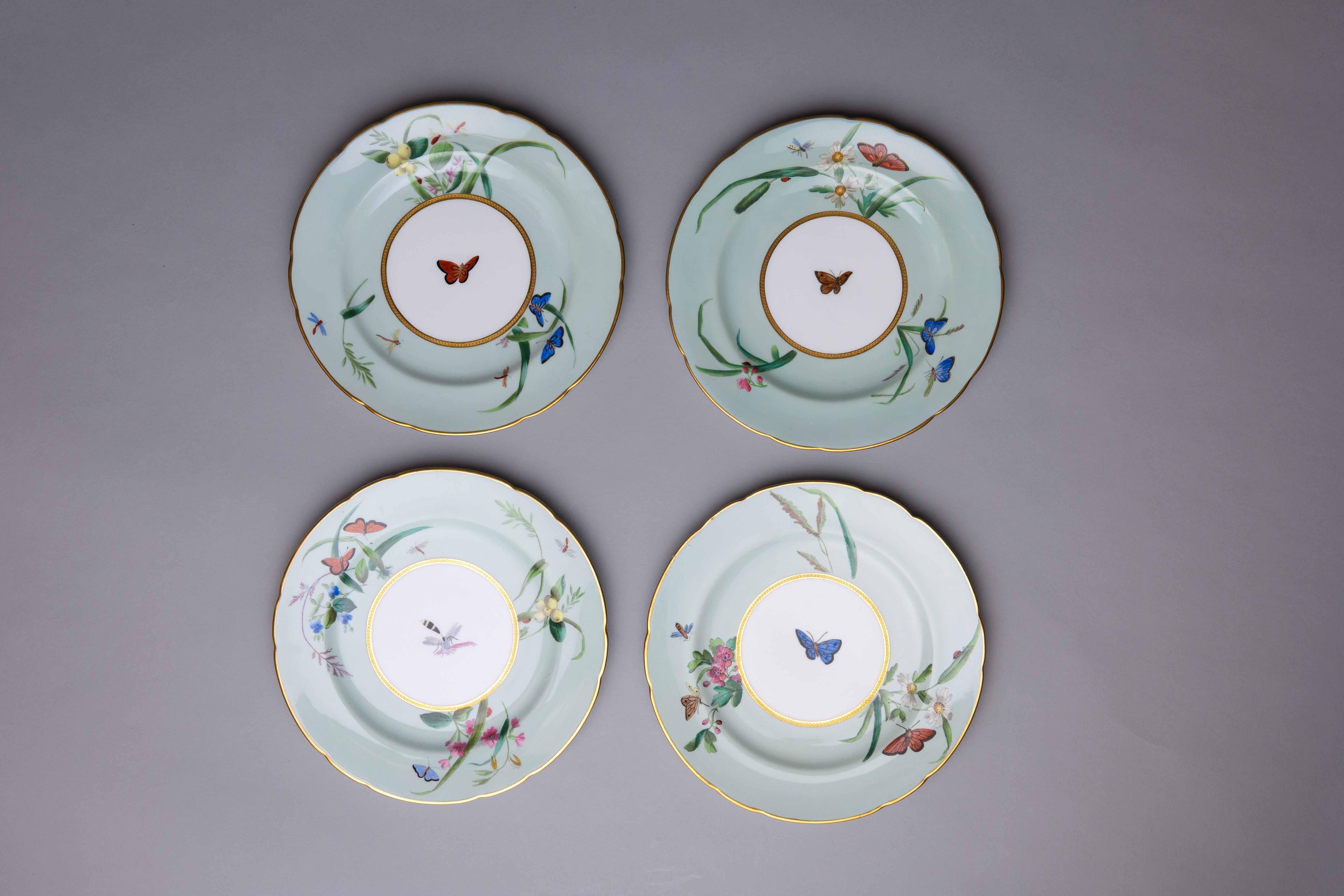 Ensemble d'assiettes plates Minton esthétique du 19ème siècle en vente 5