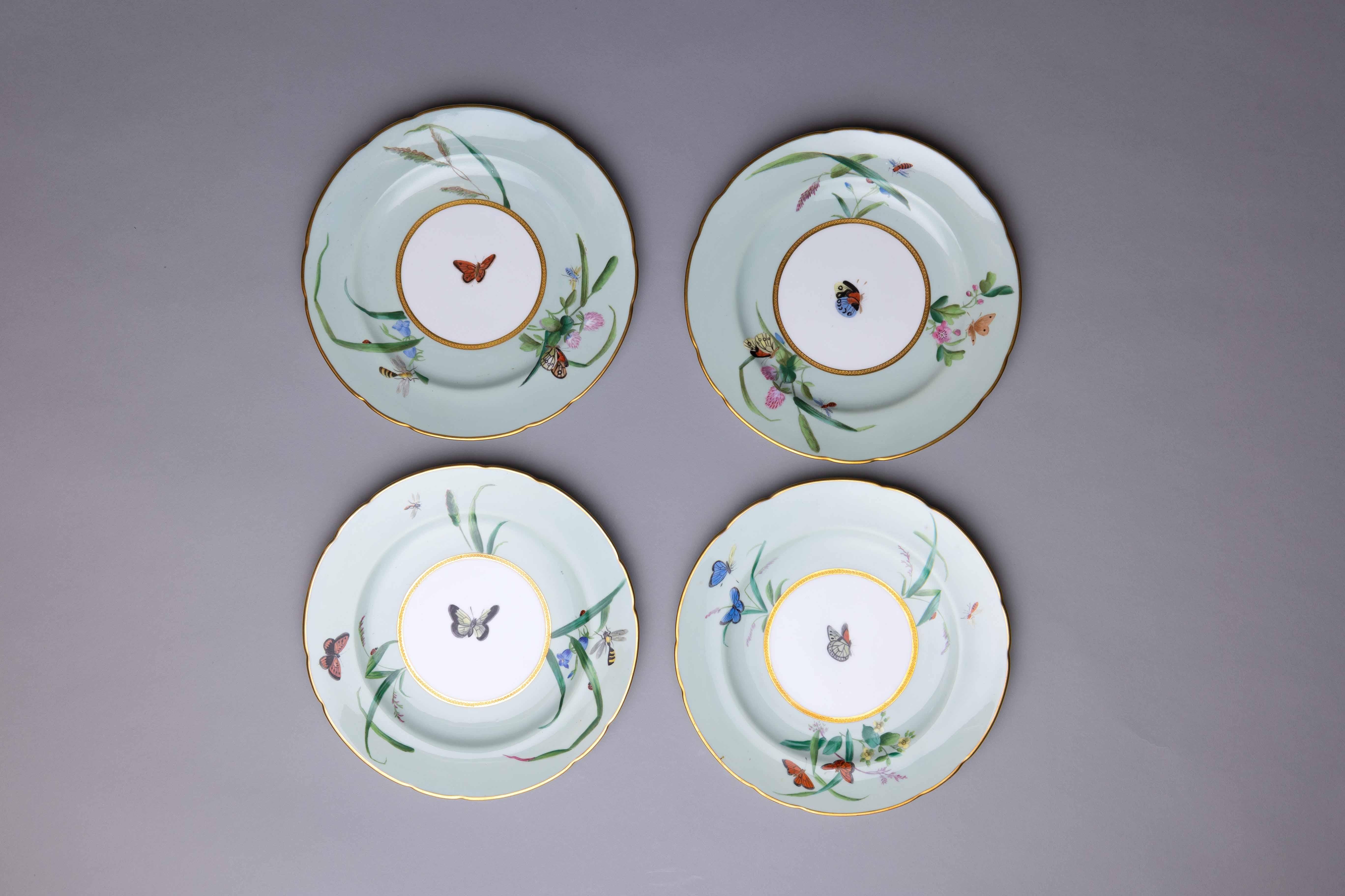 Ensemble d'assiettes plates Minton esthétique du 19ème siècle en vente 7