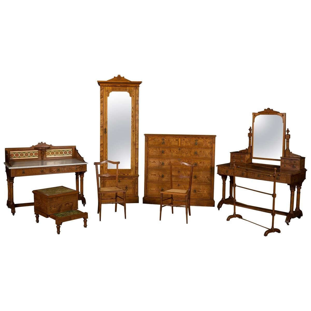 19th Century Aesthetic Movement Pitch Pine Seven-Piece Bedroom Suite For Sale