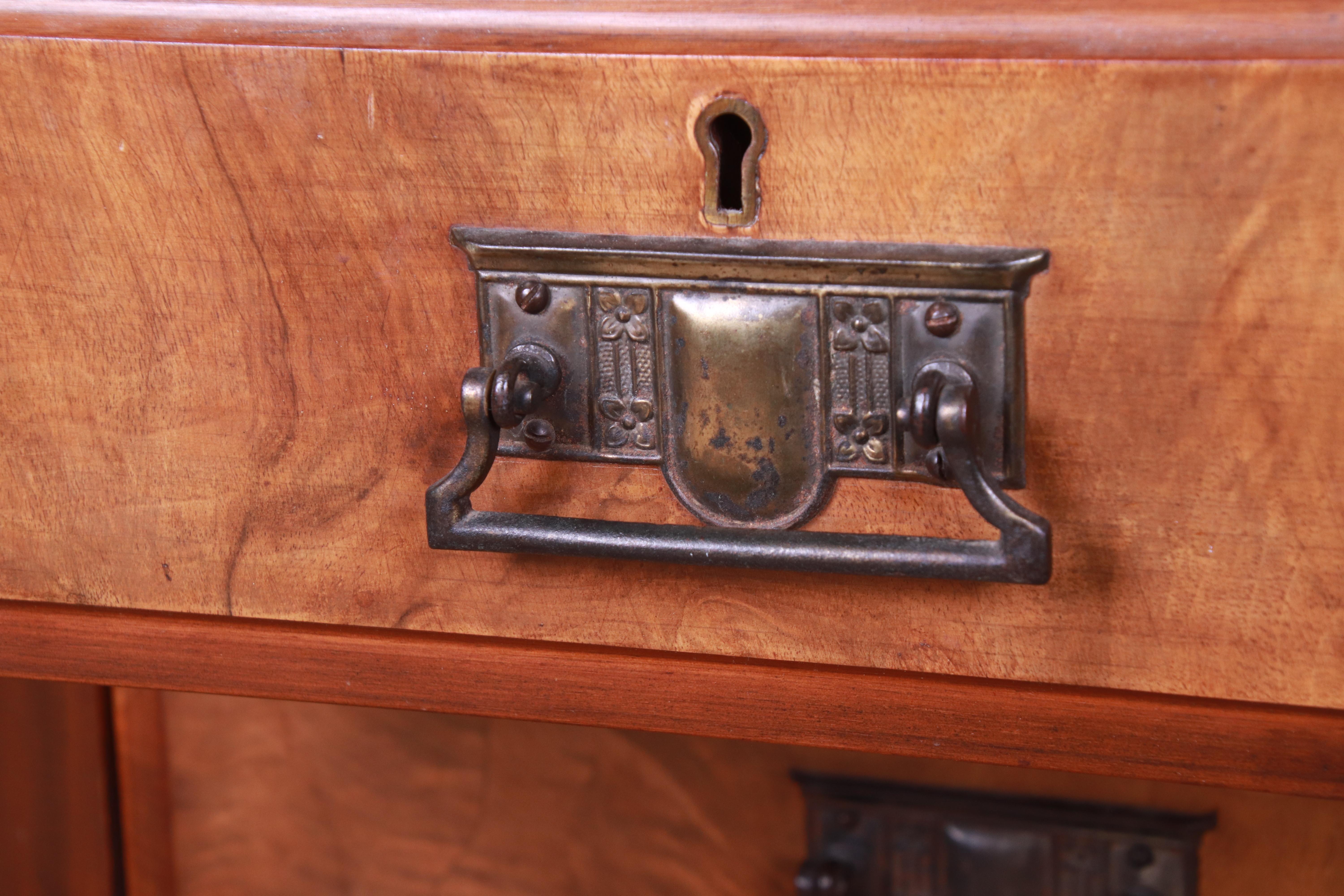 19th Century Aesthetic Movement Walnut and Burl Dresser with Triple Mirror 4