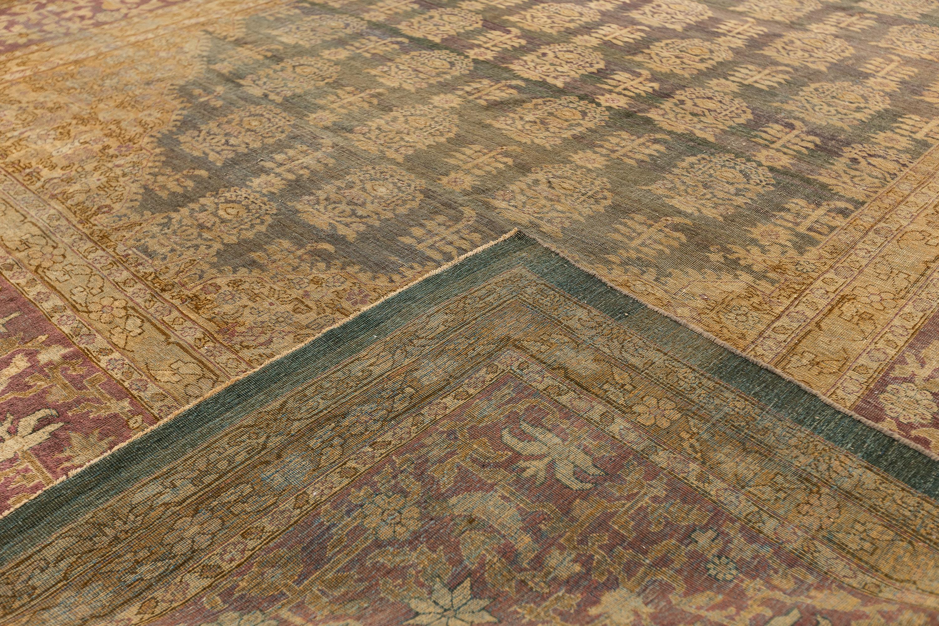 Antiker Agra-Teppich des 19. Jahrhunderts  im Zustand „Starke Gebrauchsspuren“ im Angebot in Barueri, SP, BR