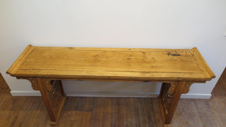 Qing 19th Century Chinese Altar Table For Sale