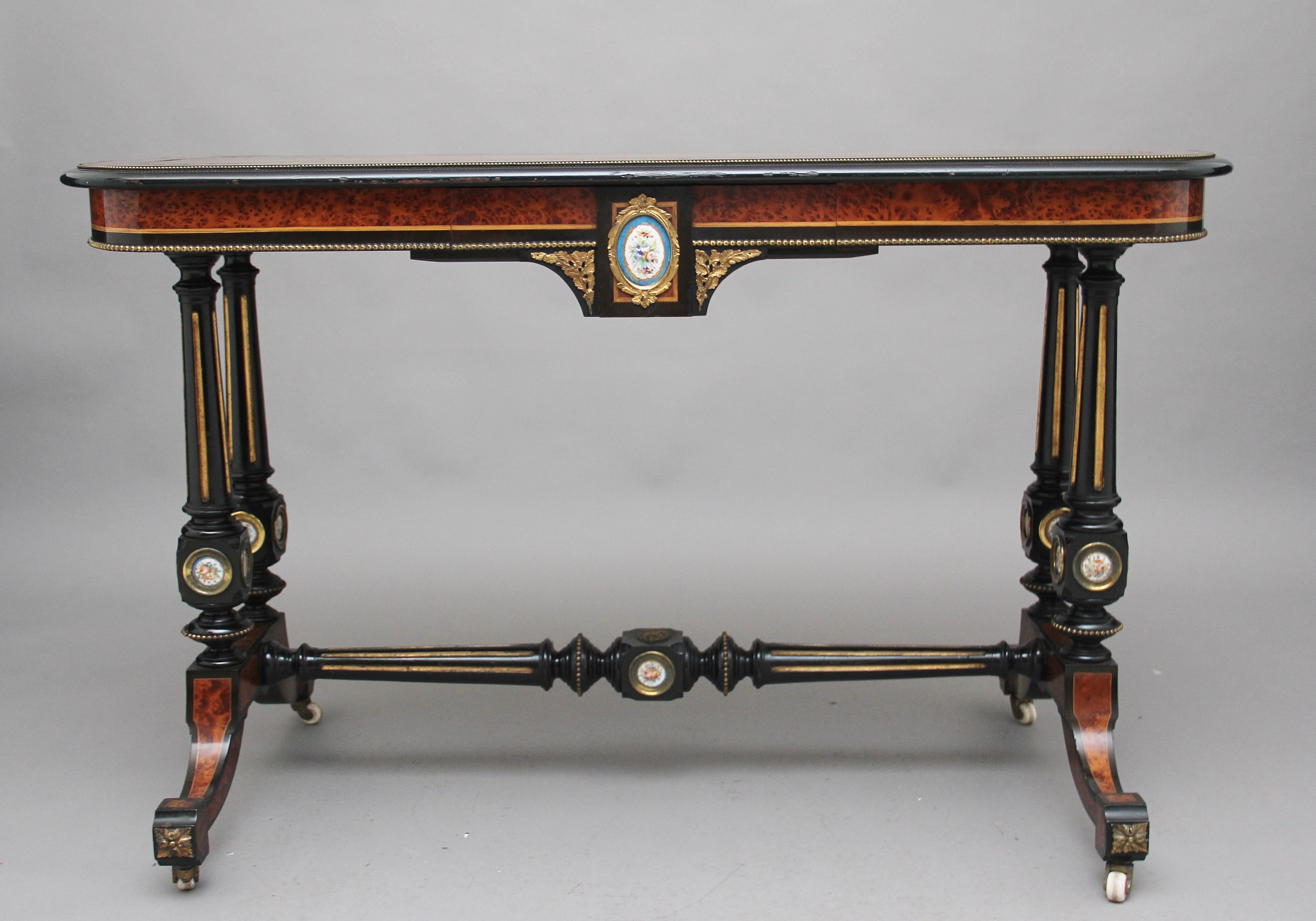 Early Victorian 19th Century Amboyna and Ebonised Sofa Table For Sale