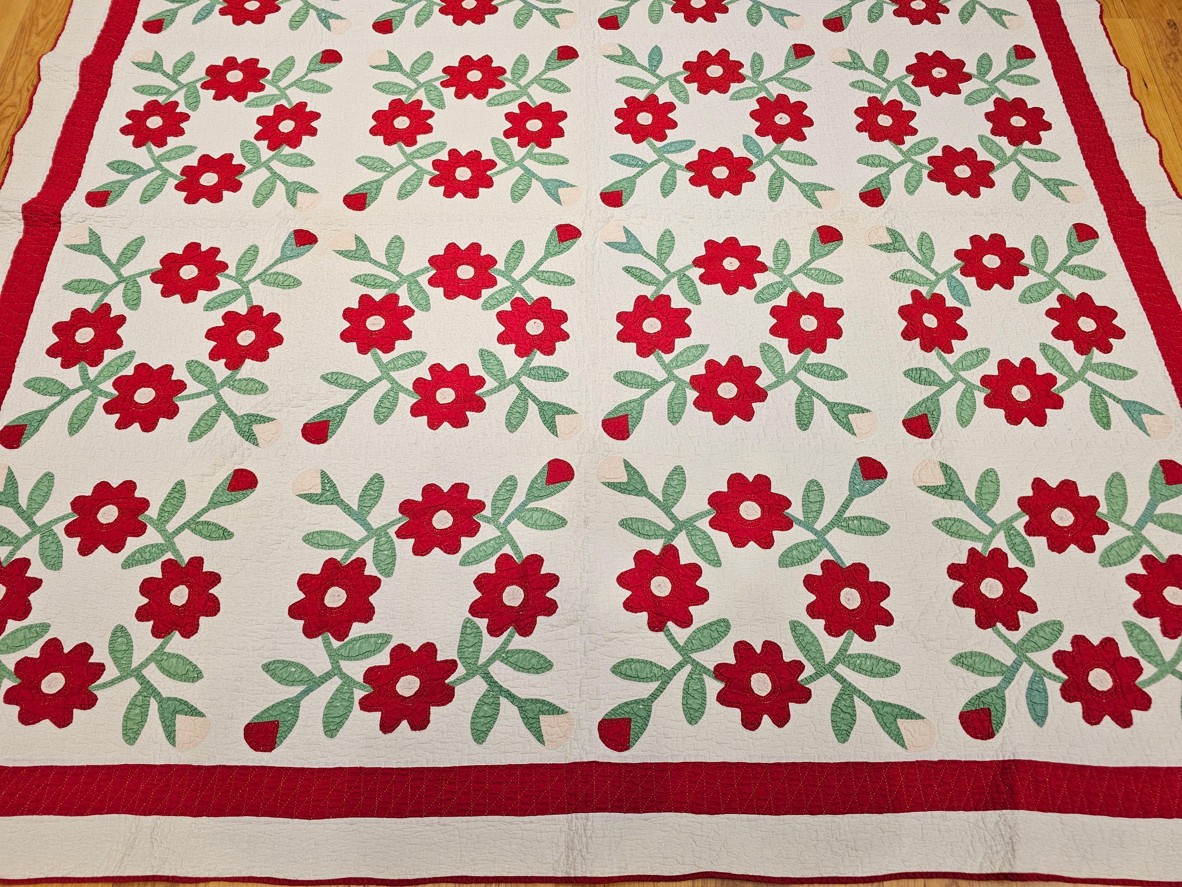 19th Century American Applique Quilt in Floral Pattern from Pennsylvania For Sale 2