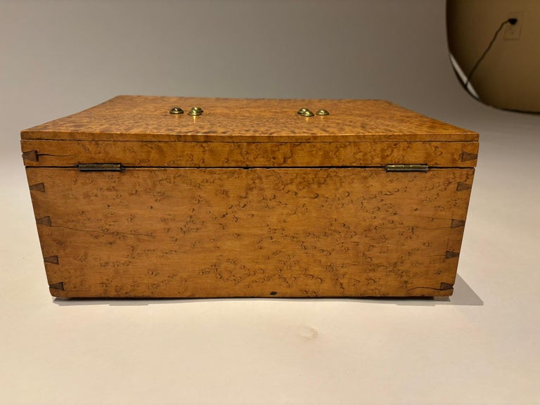 19th Century American Birds Eye Maple Wood Box 19th Century American Birds Eye Maple Wood Box