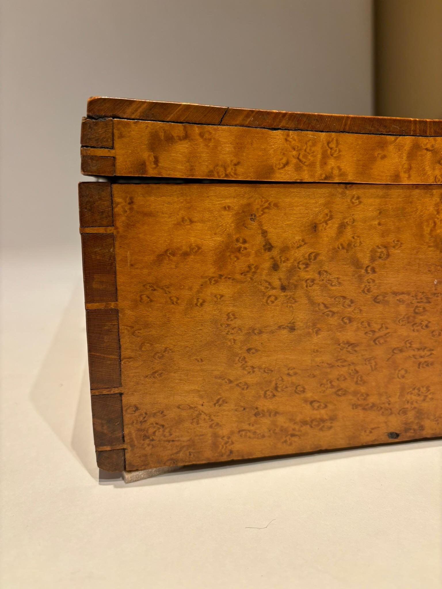 19th Century American Birds Eye Maple Wood Box For Sale 8