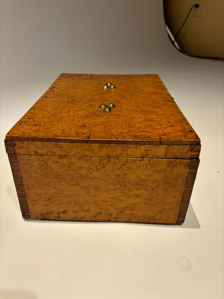19th Century American Birds Eye Maple Wood Box 19th Century American Birds Eye Maple Wood Box