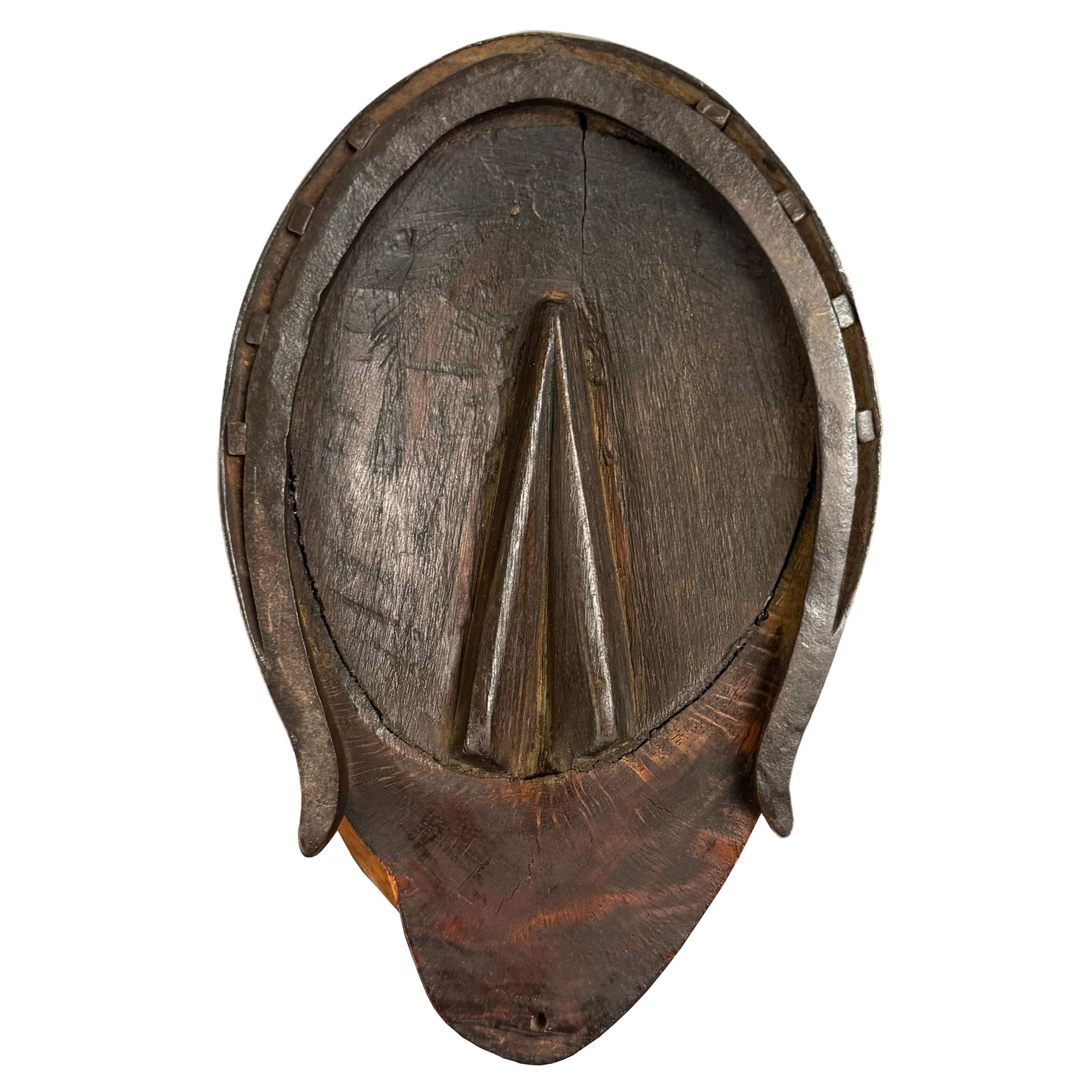 19th Century American Burl Wood Horse Hoof Vessel For Sale 3