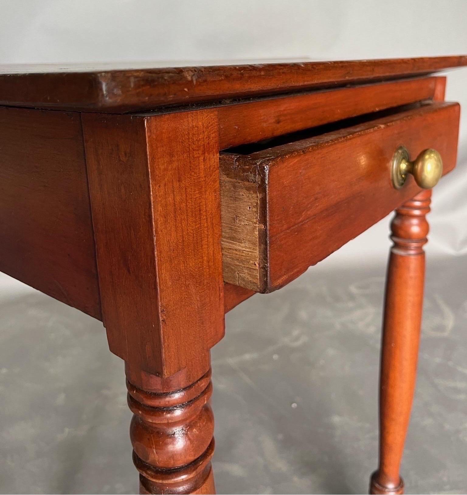 Great little 19th Century American cherry one drawer stand with turned legs, feet and 2 board top 