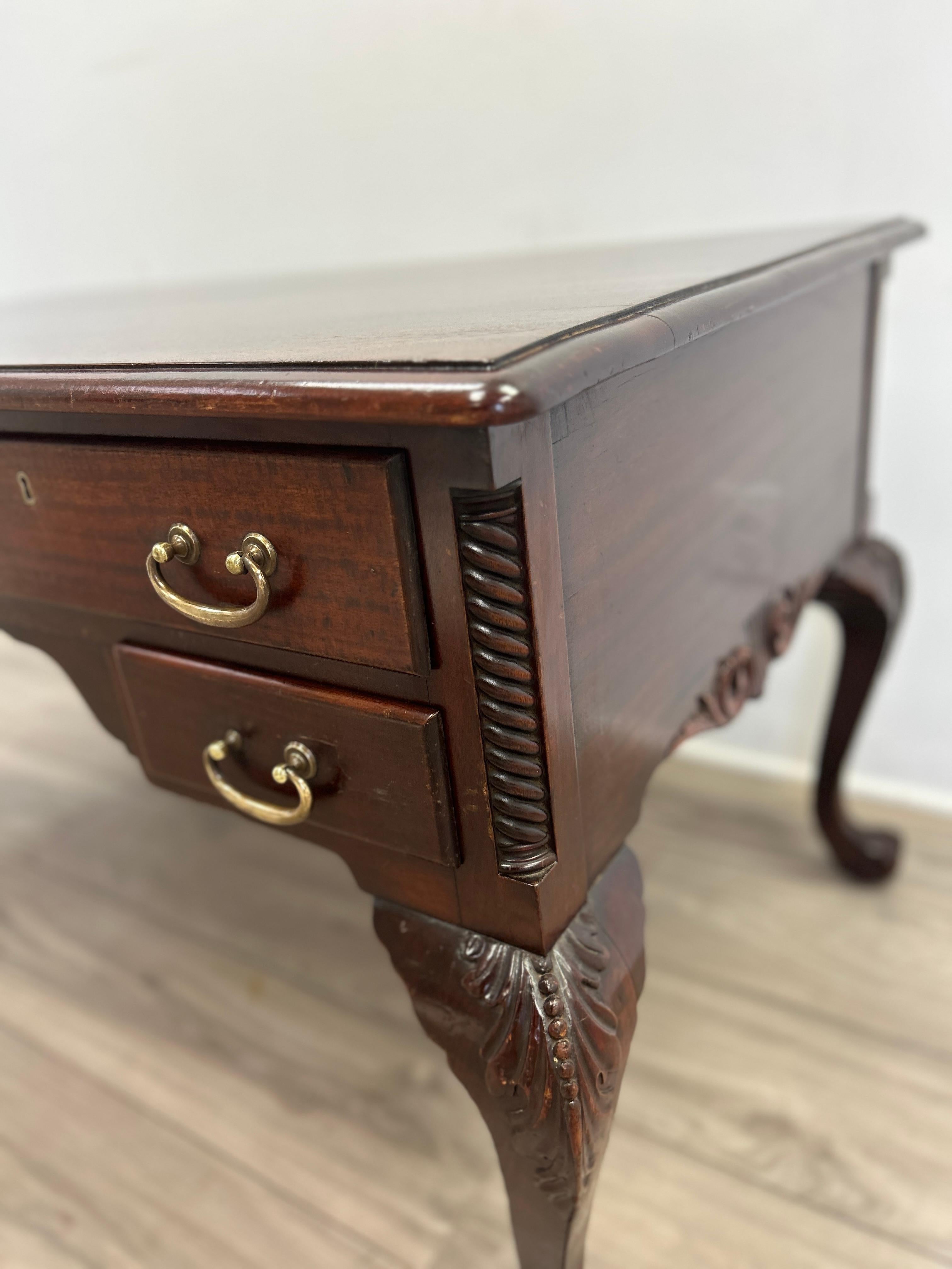 19th Century American Chippendale Writing Desk  For Sale 4