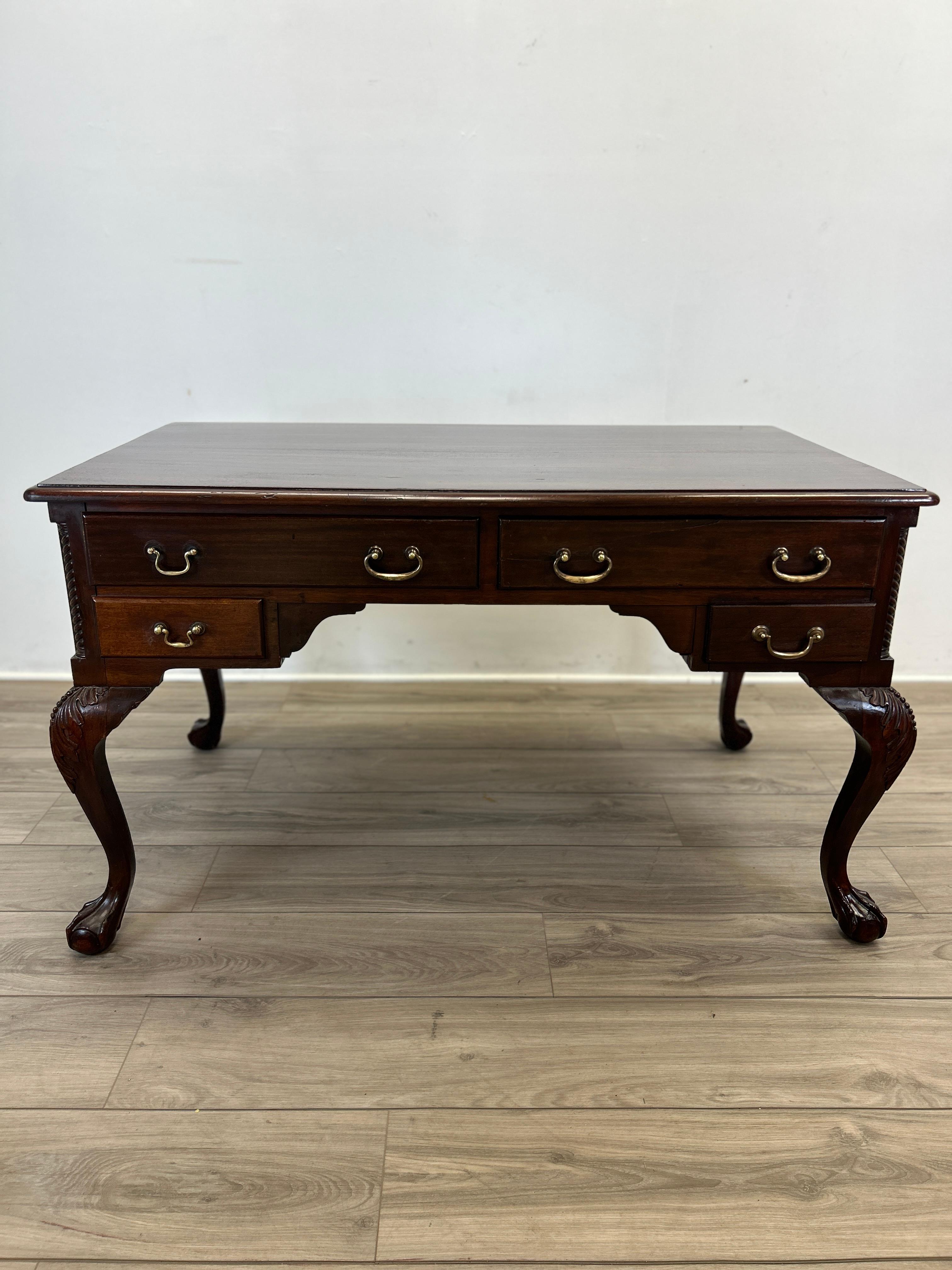 19th Century American Chippendale Writing Desk  For Sale 8