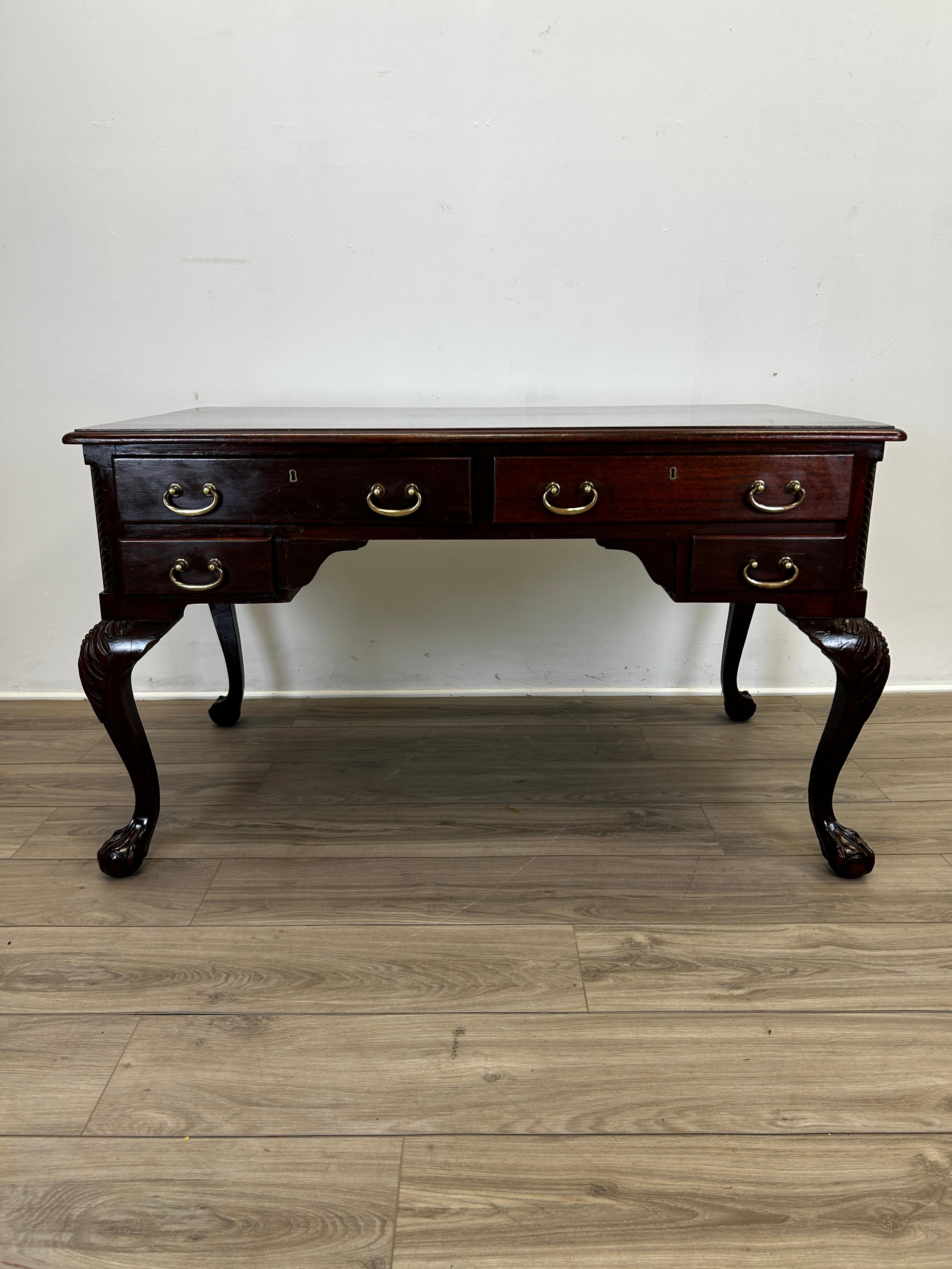 19th Century American Chippendale Writing Desk  In Good Condition For Sale In Nashville, TN